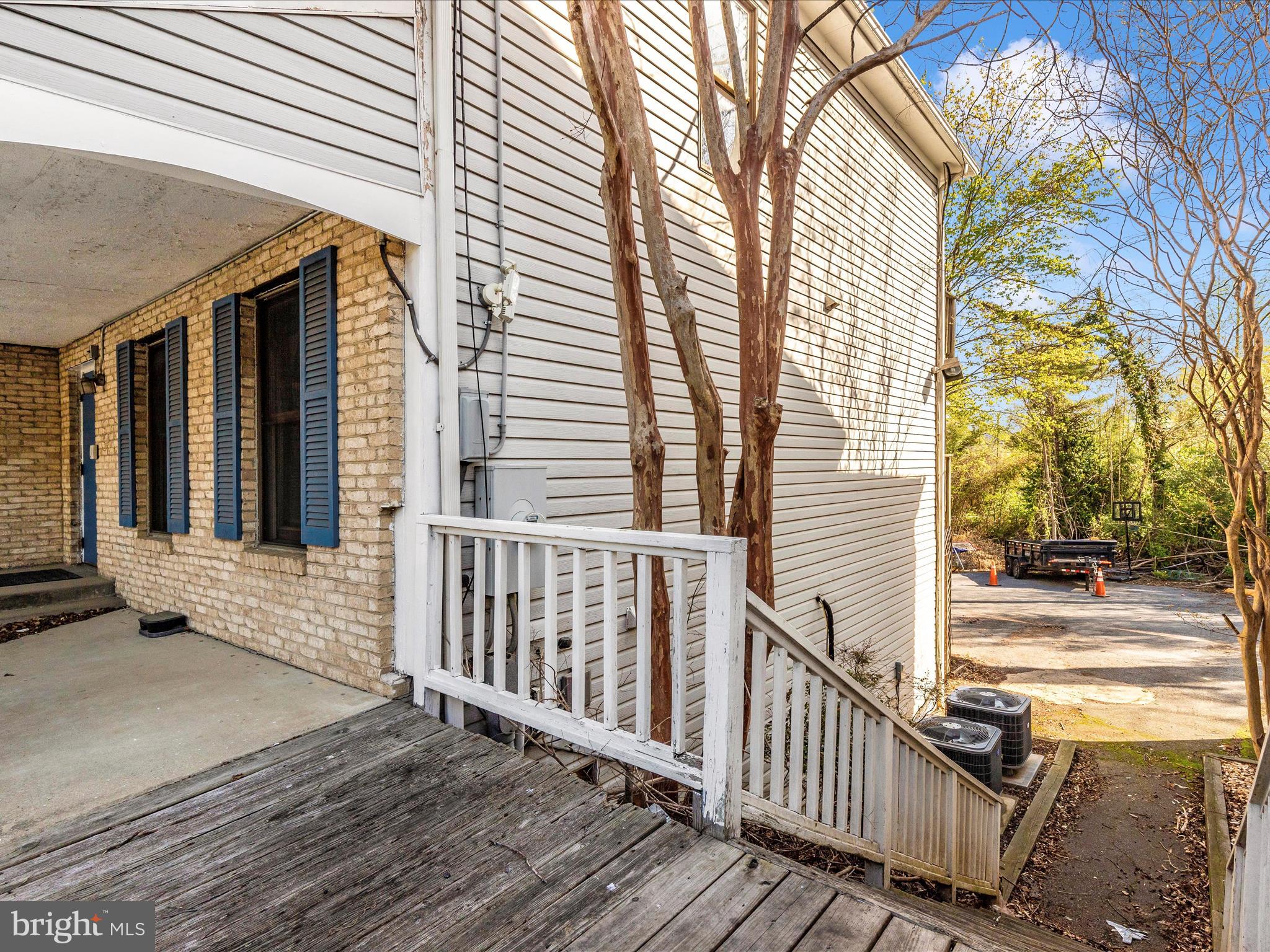 ALTA VISTA - Residential