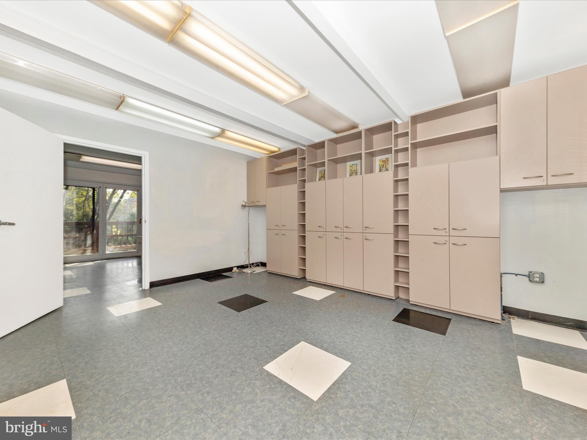 ALTA VISTA - Residential