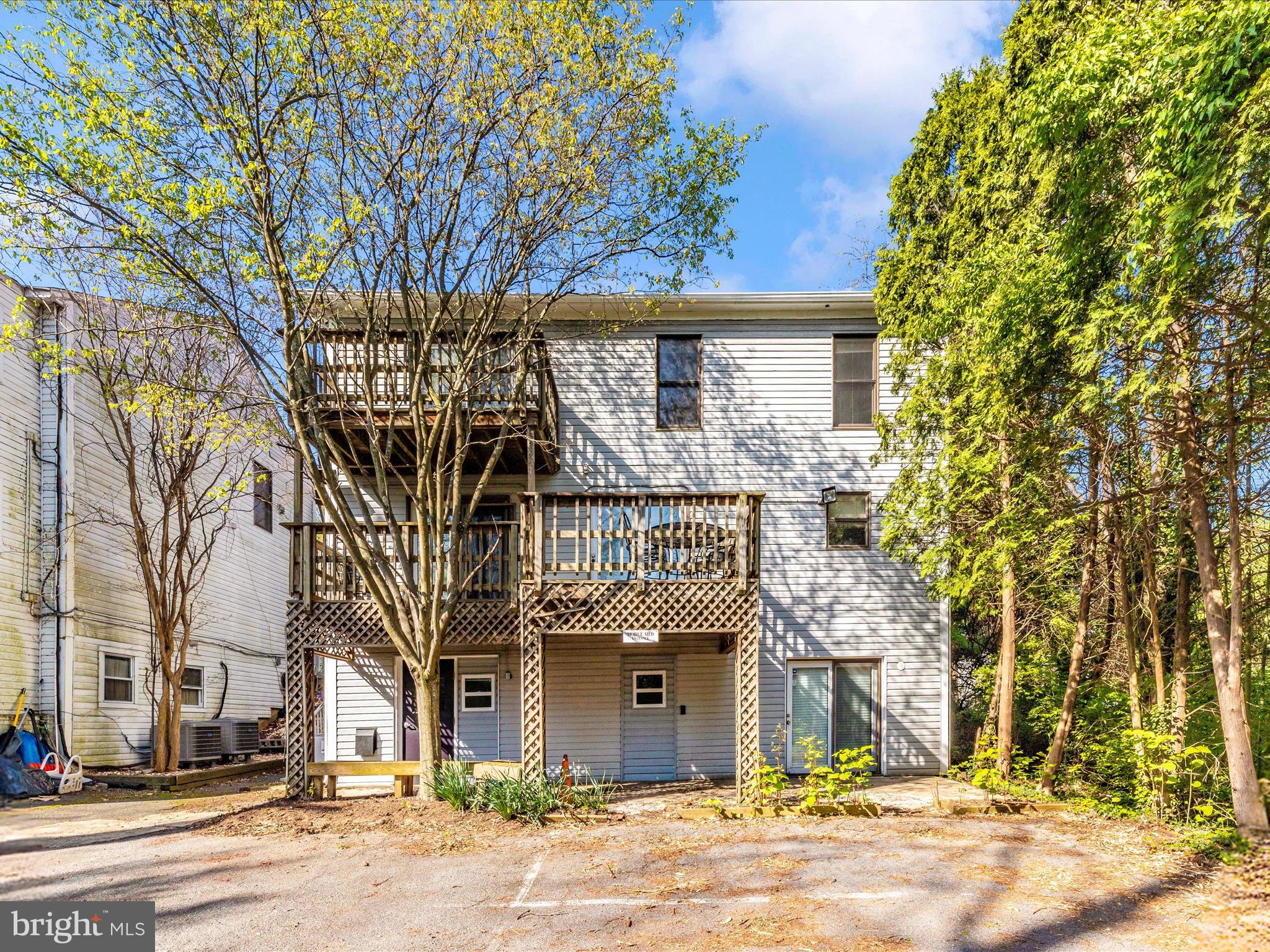 ALTA VISTA - Residential