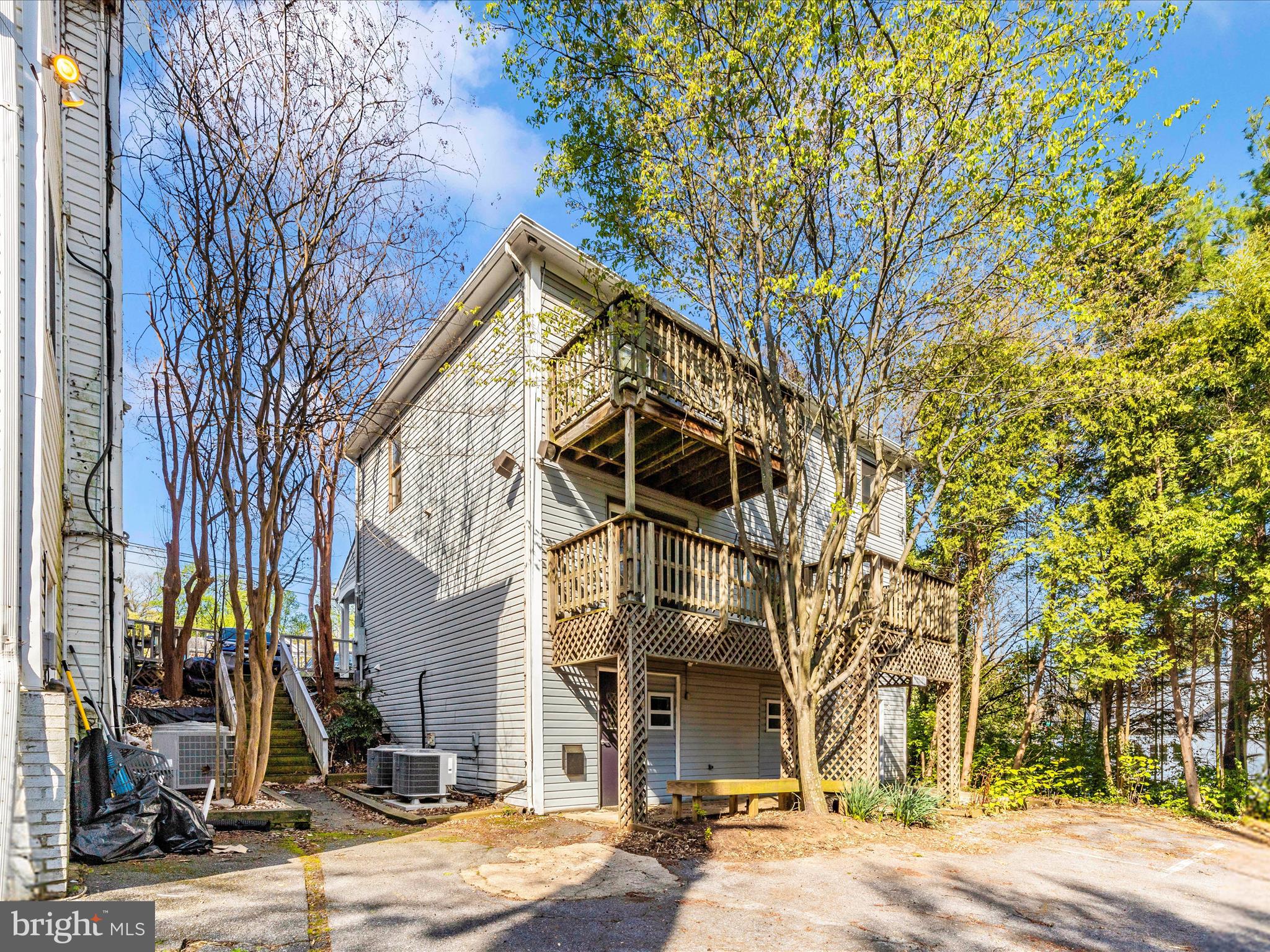 ALTA VISTA - Residential