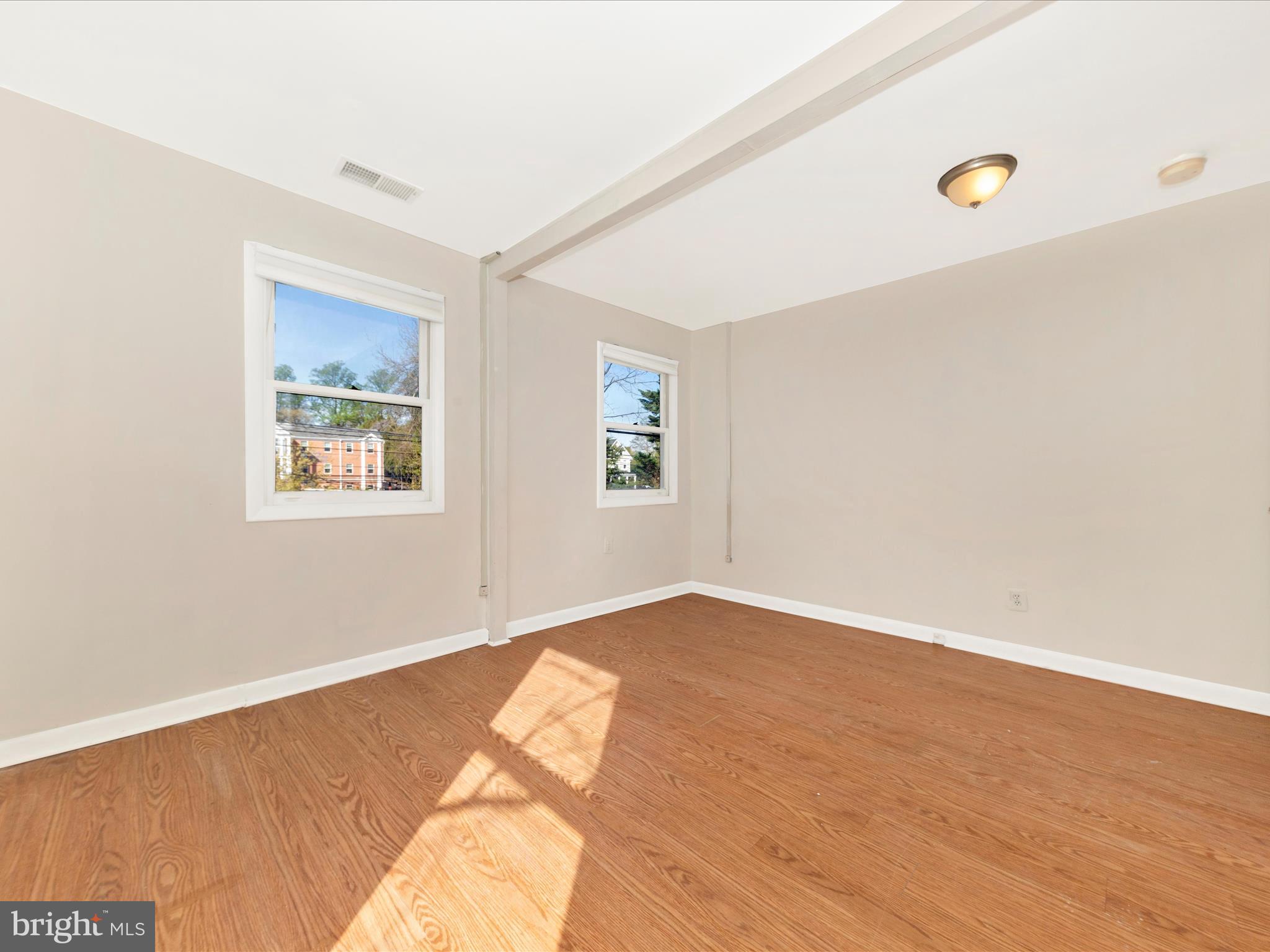 ALTA VISTA - Residential