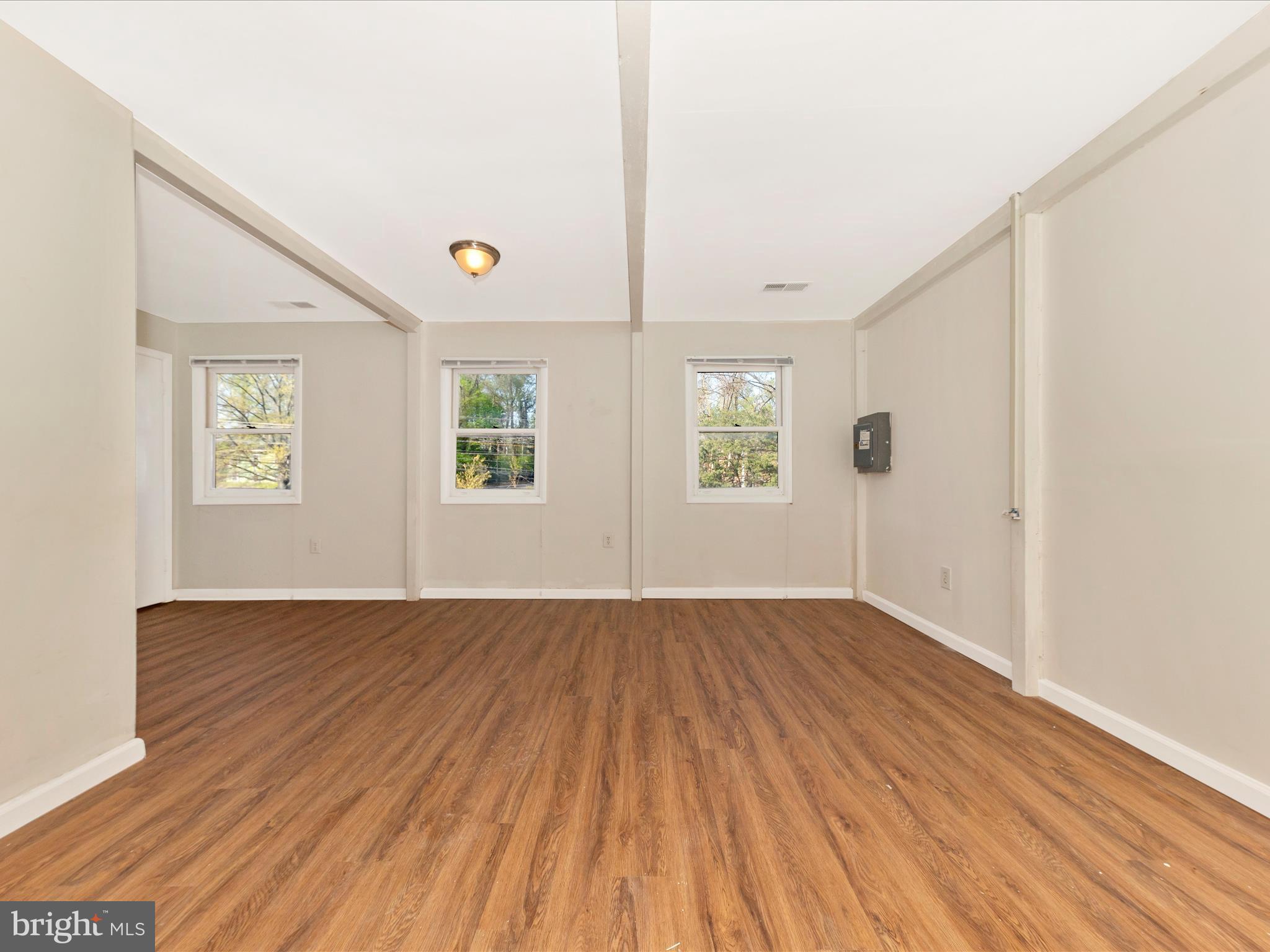 ALTA VISTA - Residential