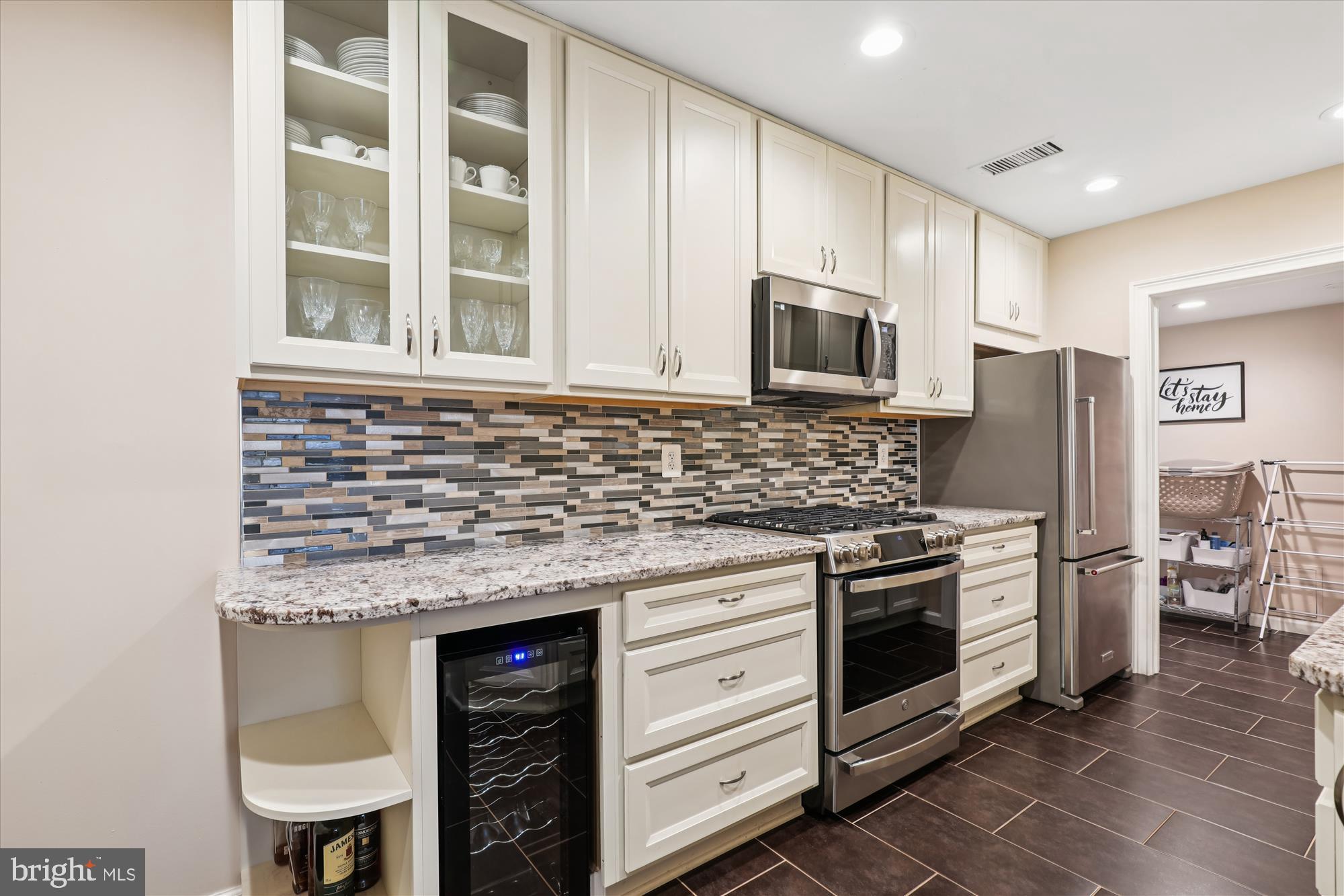 5802 COVE LANDING ROAD 101