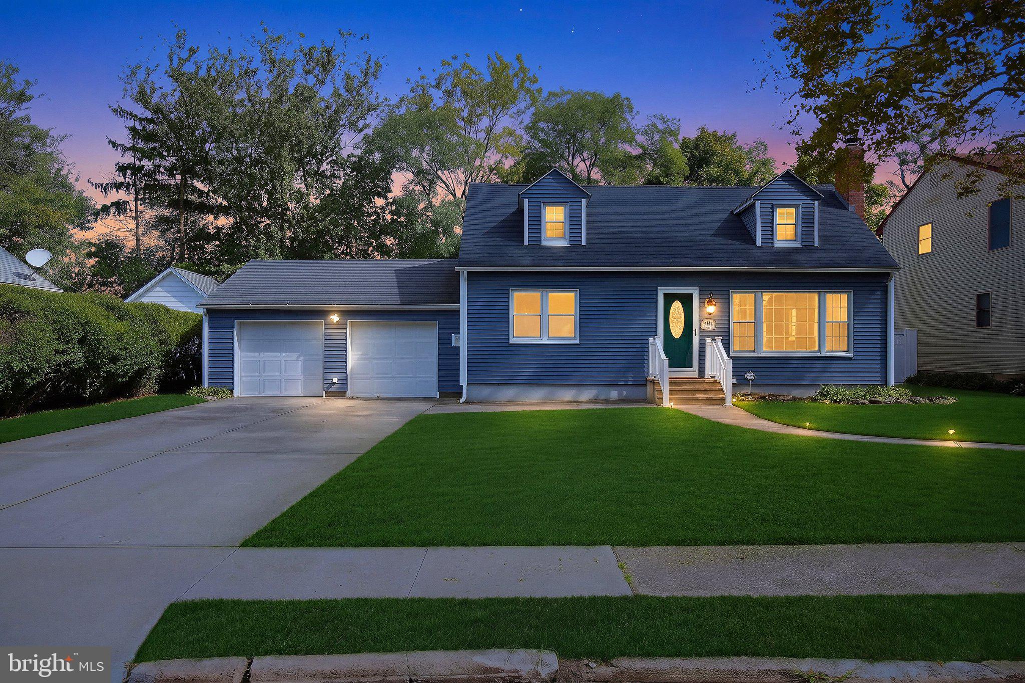9 HEDGE STREET