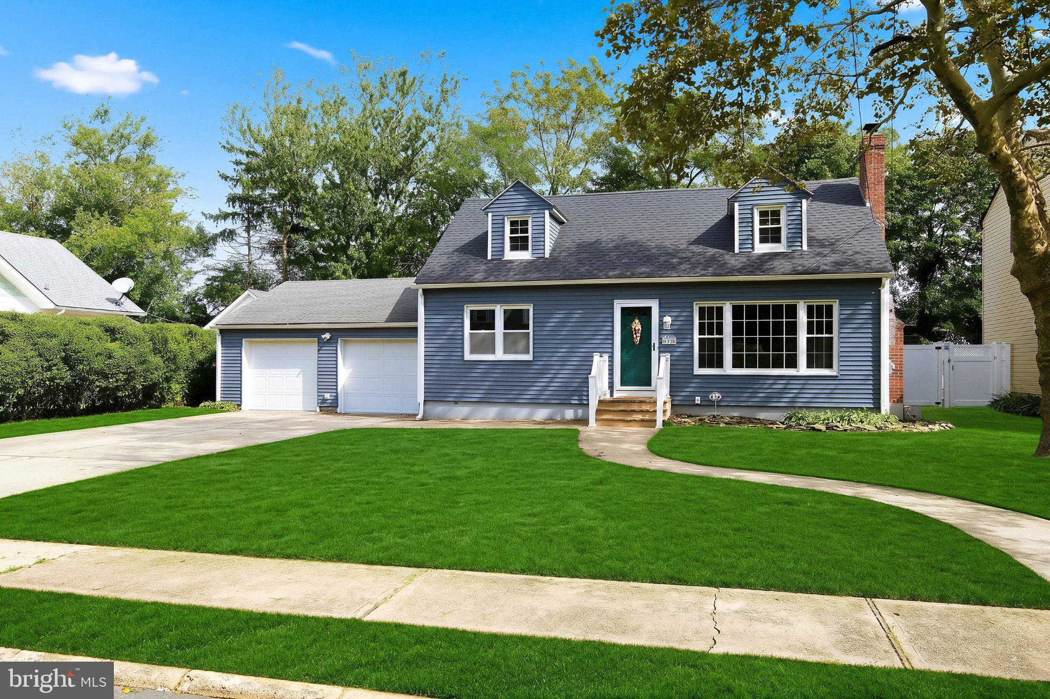 9 HEDGE STREET