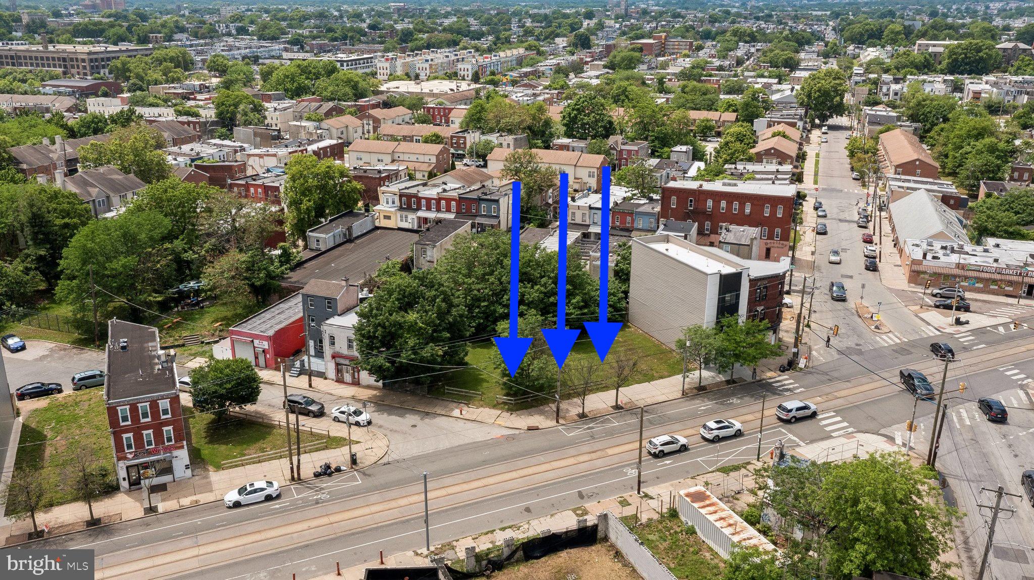 4424 - 4426 - 4428 LANCASTER AVENUE