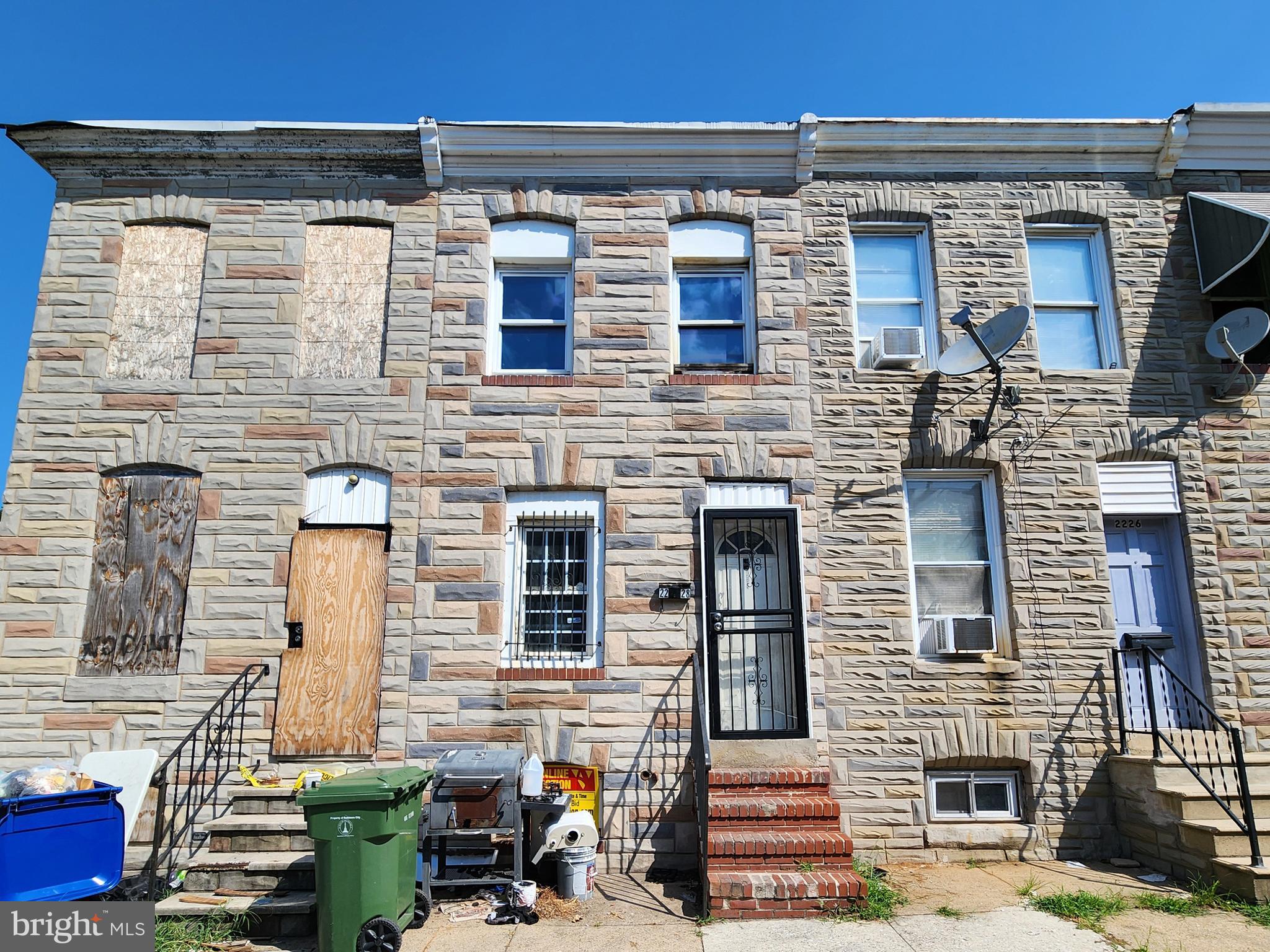 ONLINE AUCTION: Bidding begins 8/21/2025 @ 10:00 AM. Bidding ends 8/25/2025 @ 12:20 PM. List Price is Suggested Opening Bid. Deposit: $5,000.
This two-story townhouse at 2228 Christian St in Baltimore's Carrollton Ridge neighborhood is vacant and in need of renovation. The property is within +/- 1 mile of Carroll Park, a 117-acre green space with sports facilities and walking trails. Nearby amenities include Grace Medical Center and Westside Shopping Center. Major traffic routes nearby include Wilkens Avenue and South Monroe Street, providing access to downtown Baltimore and surrounding areas.