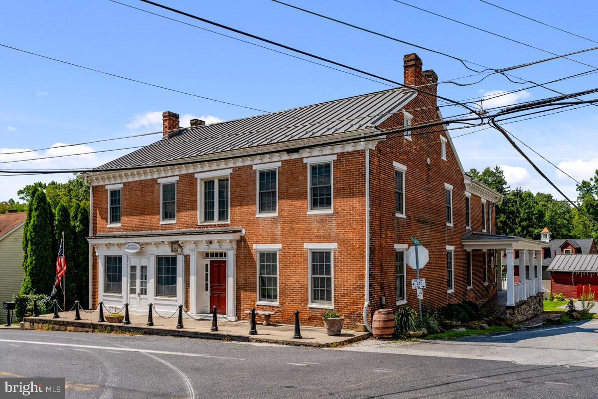 3498 CARLISLE ROAD