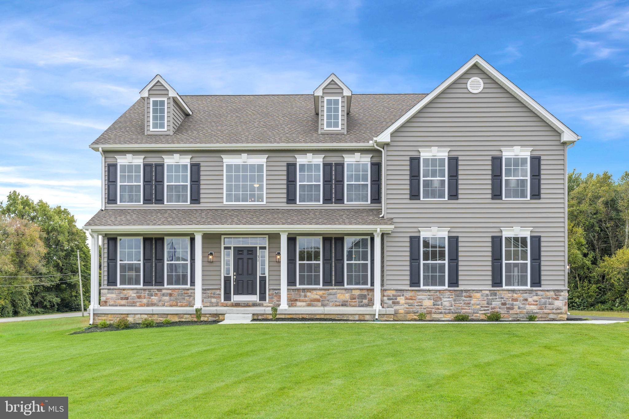 GARRISON LAKE GREE - Residential