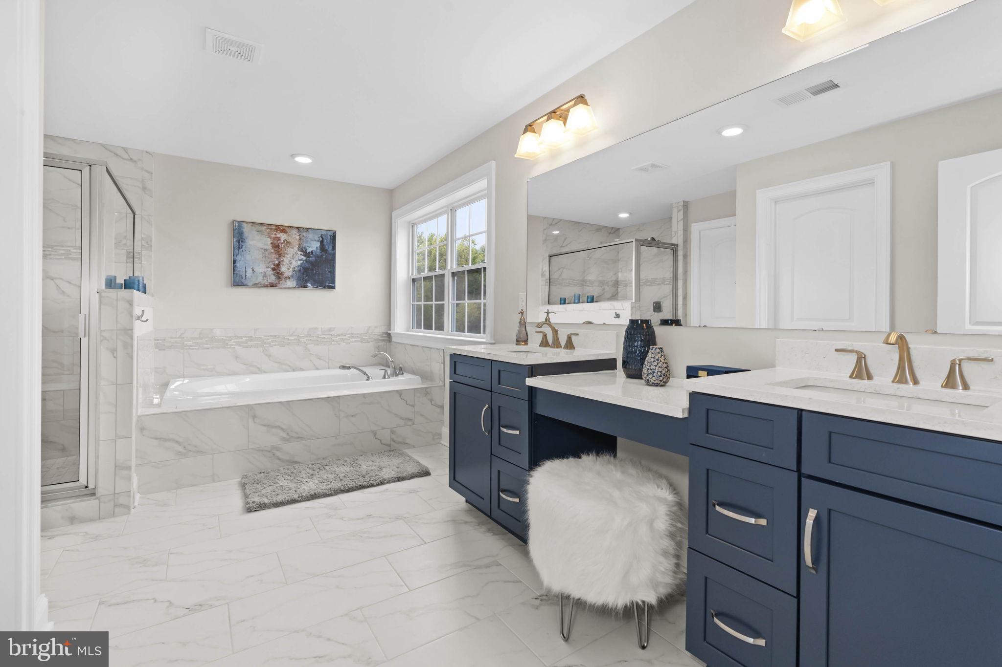 GARRISON LAKE GREE - Residential