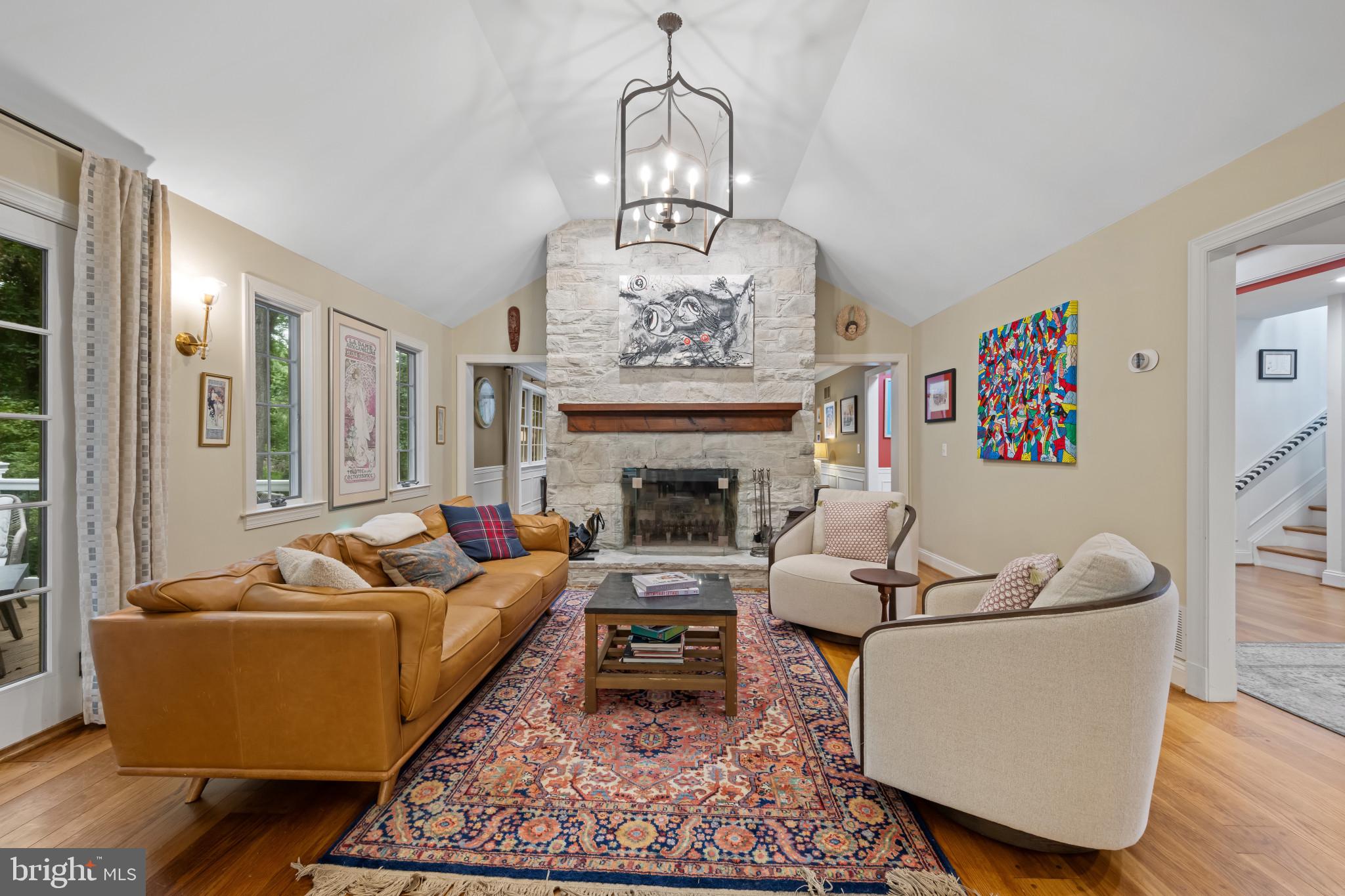 RUXTON - Residential