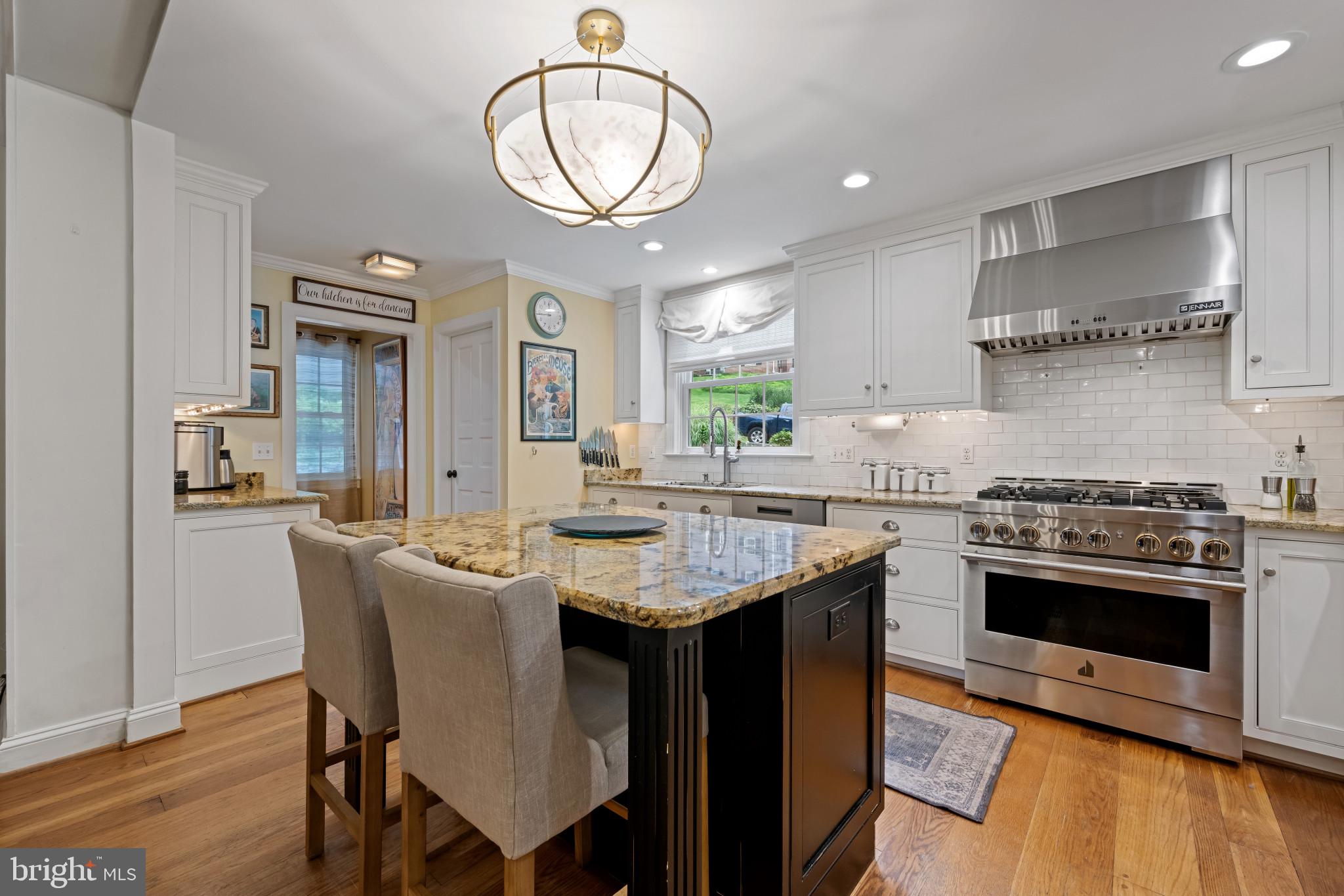 RUXTON - Residential