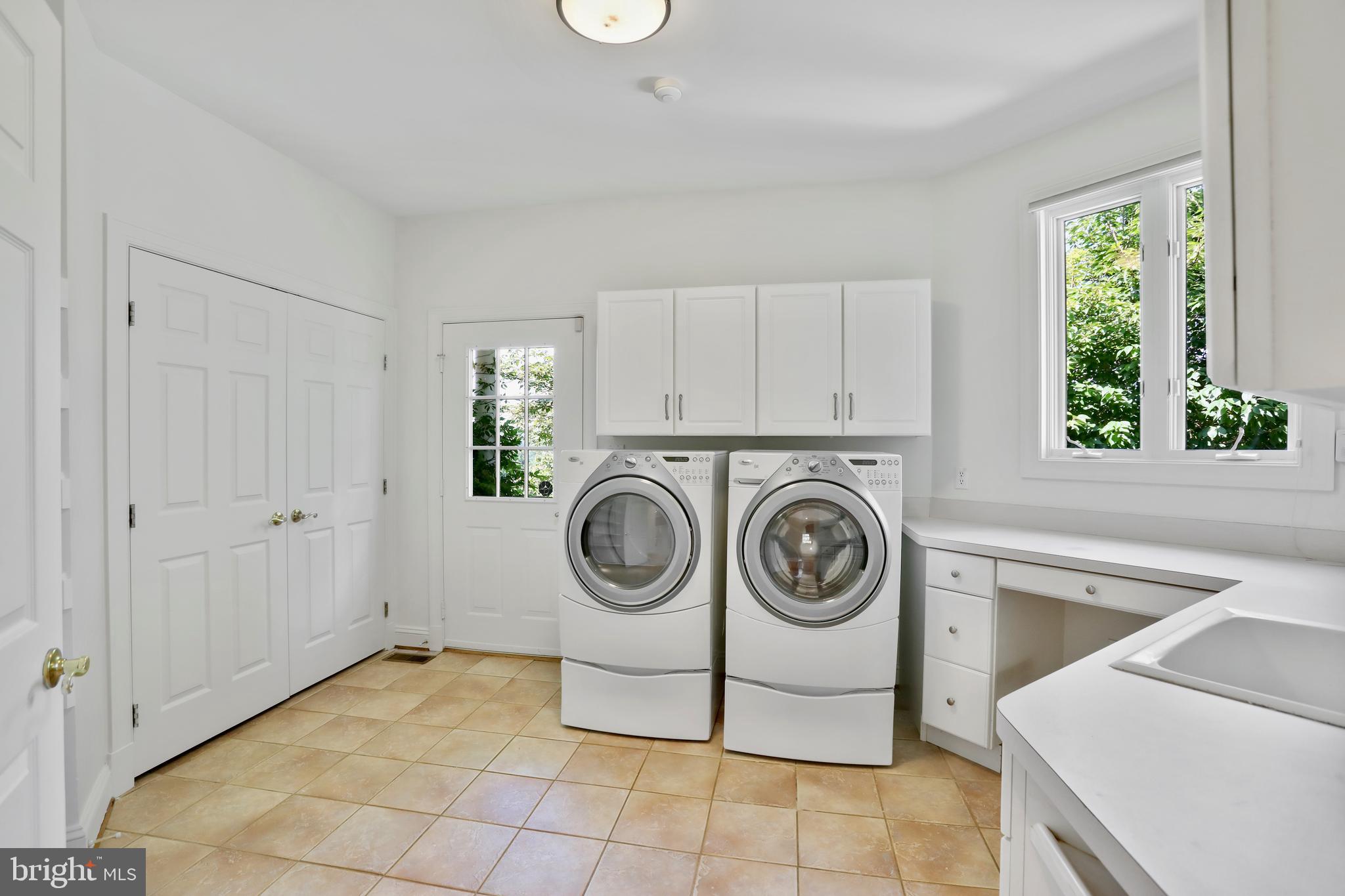 WATERFORD HEIGHTS - Residential