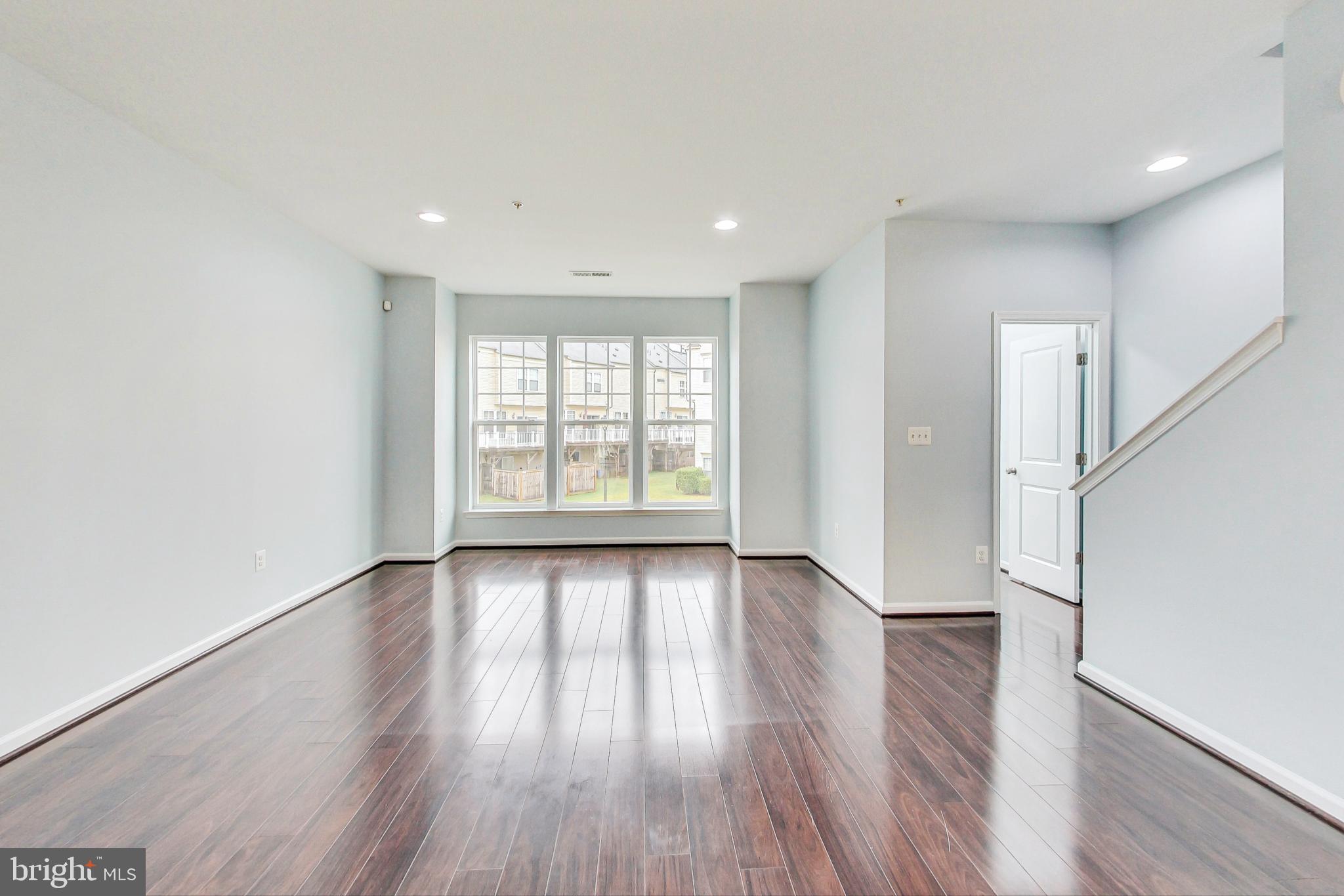 GALLERY PARK - Residential Lease