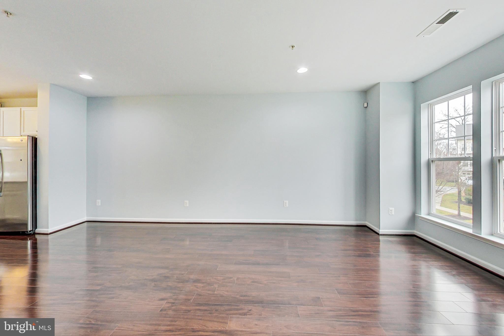 GALLERY PARK - Residential Lease