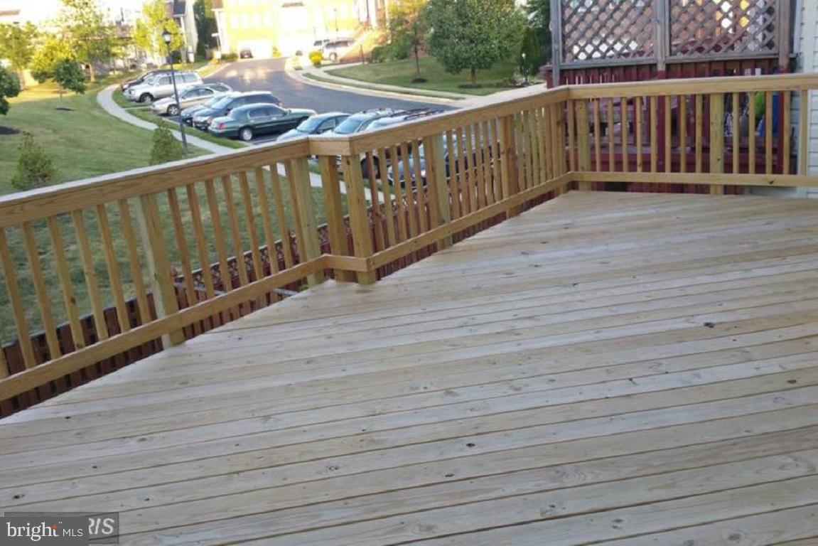 POTOMAC STATION - Residential Lease