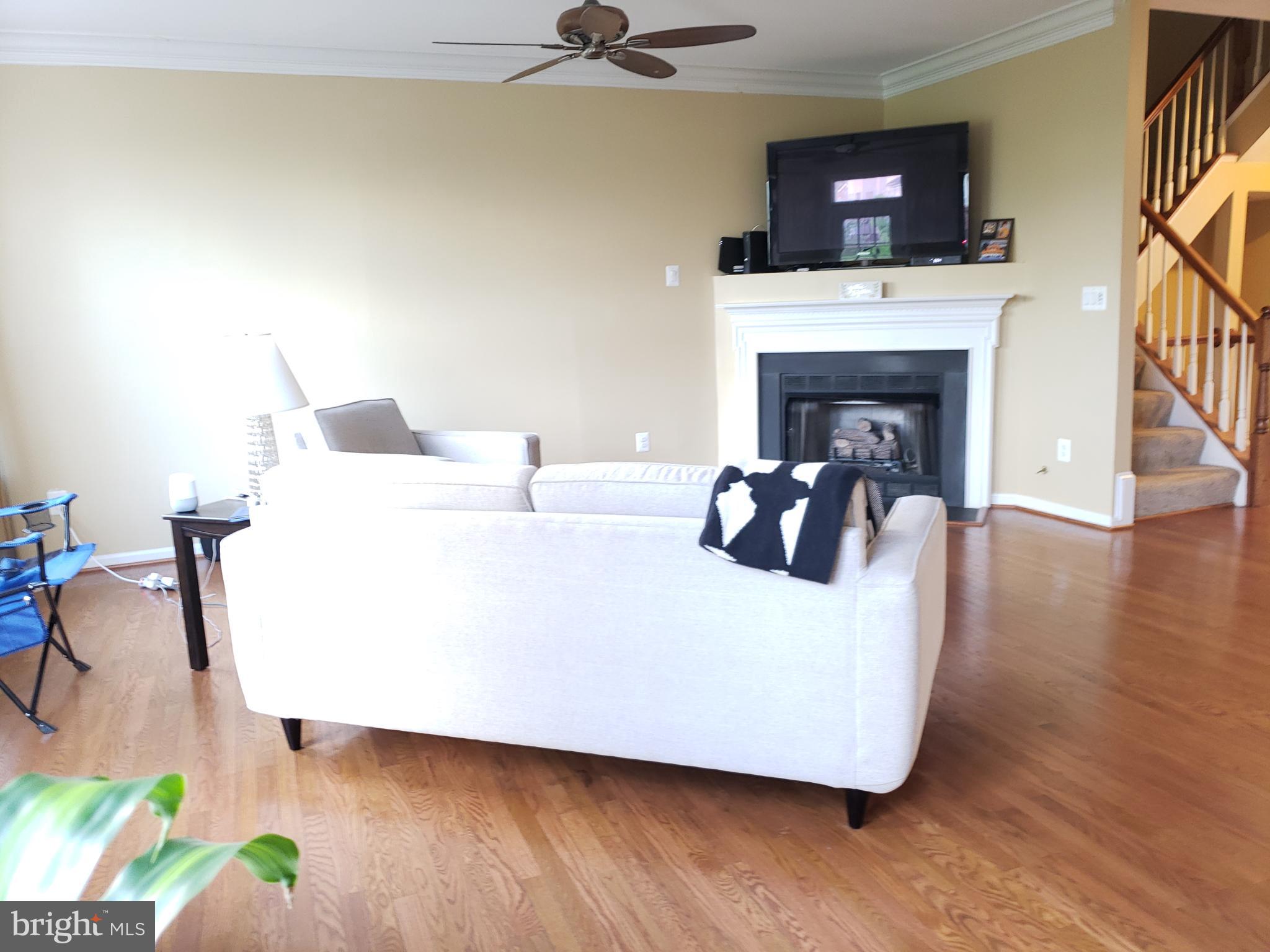 POTOMAC STATION - Residential Lease