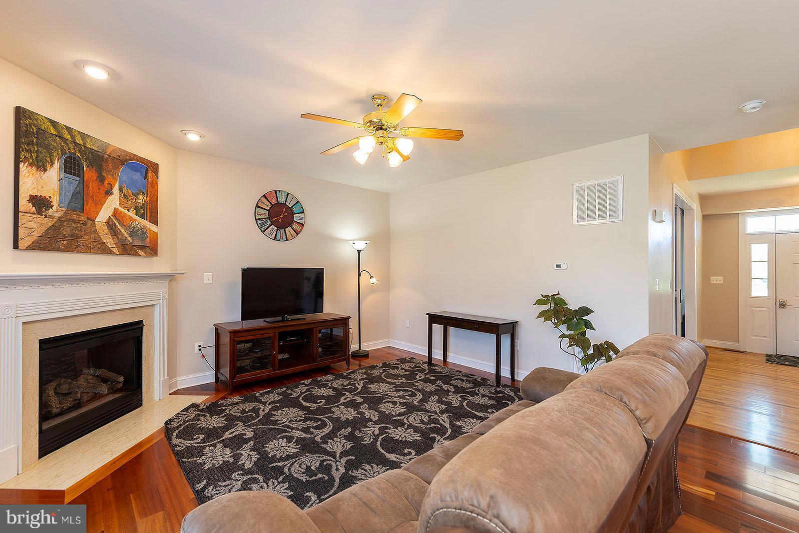 CANTER ESTATES - Residential