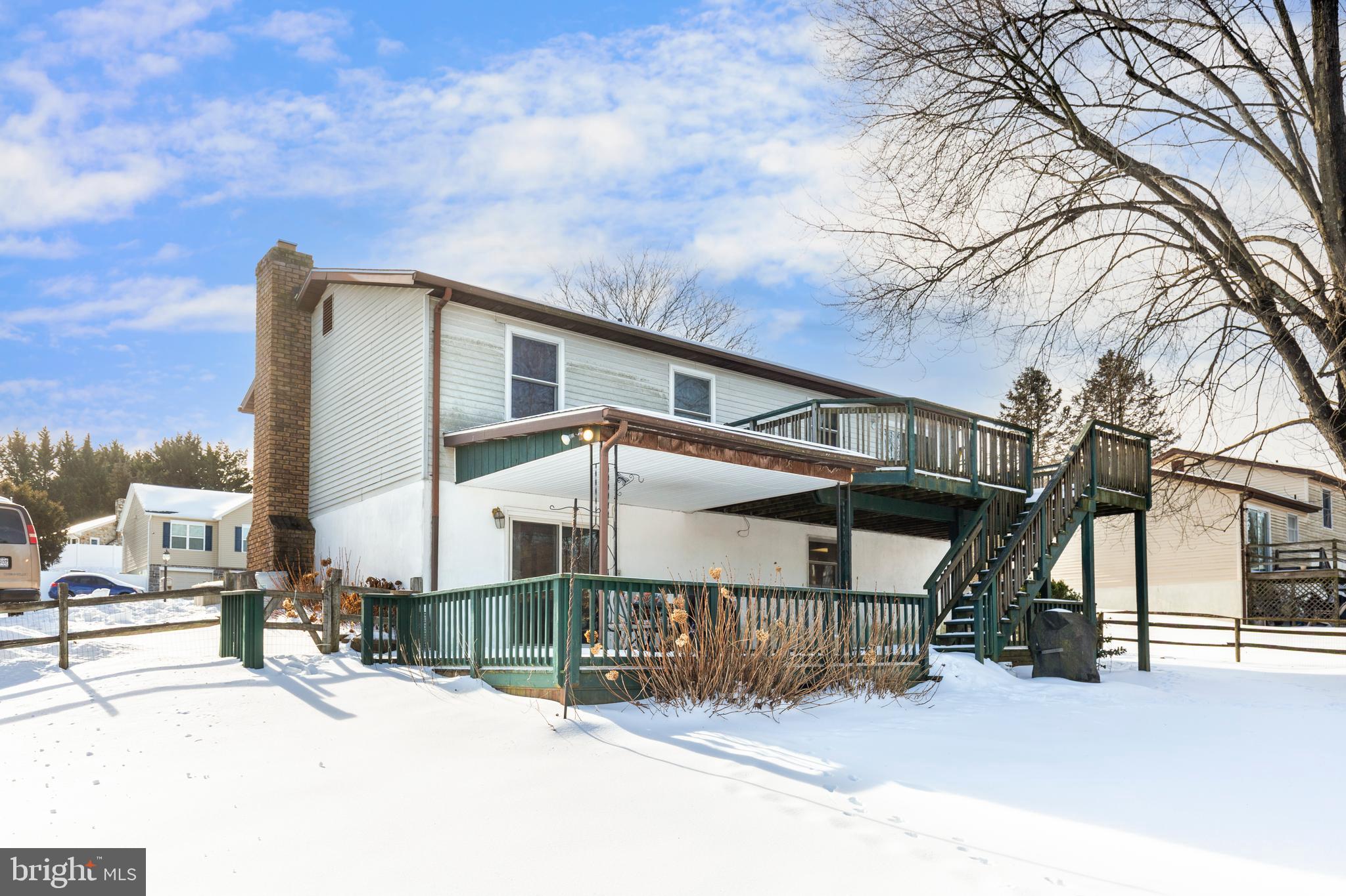 HOLLAND HILL - Residential