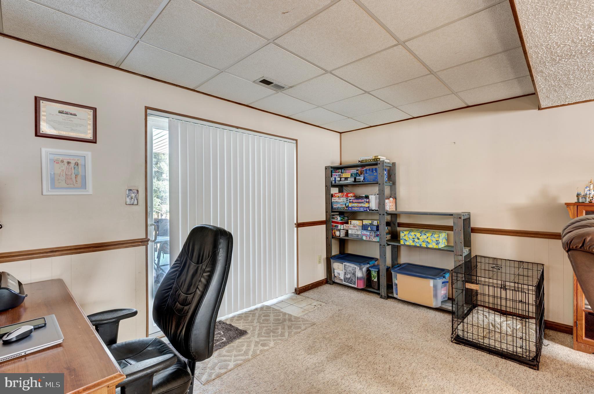 HOLLAND HILL - Residential