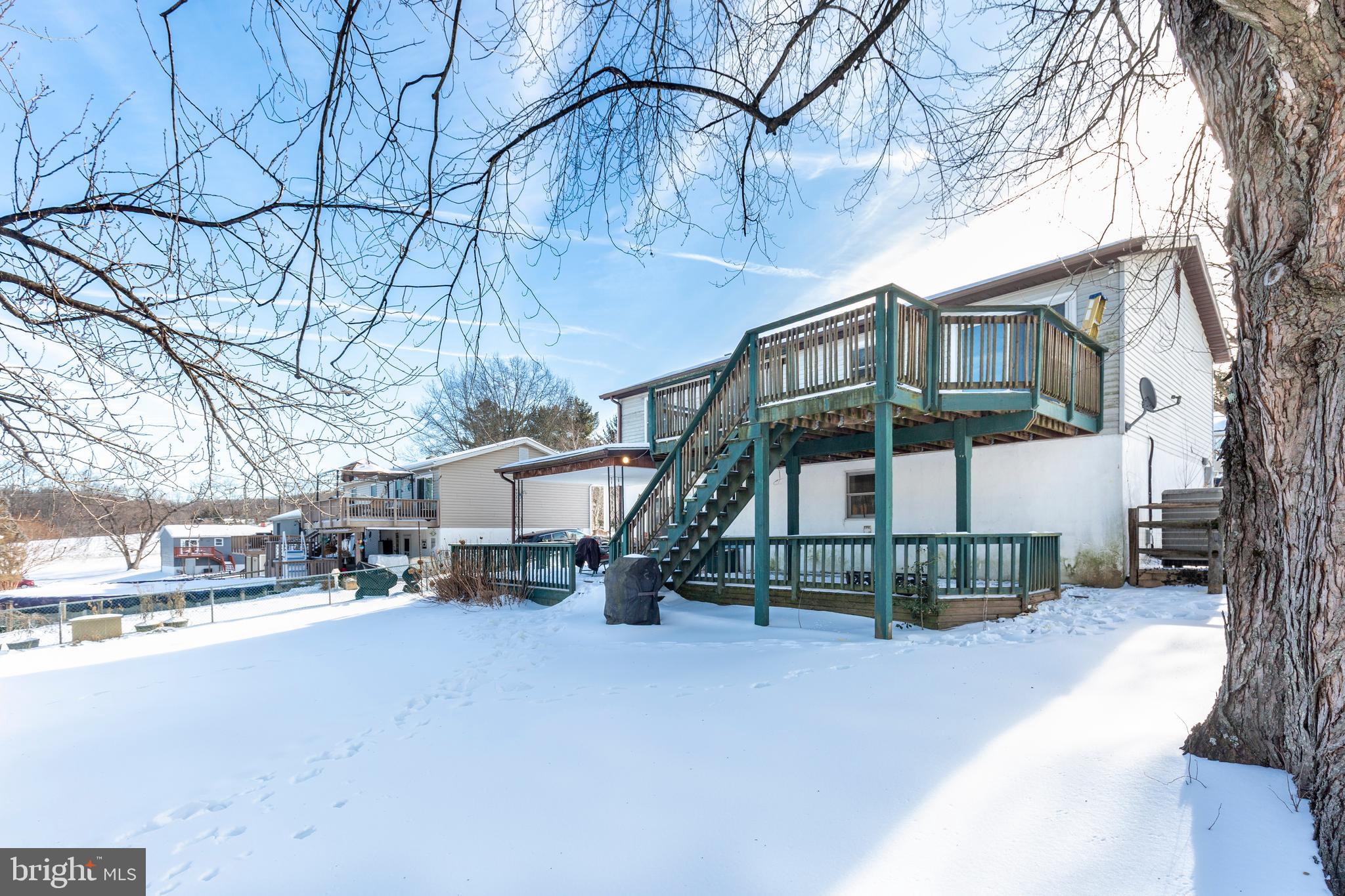 HOLLAND HILL - Residential