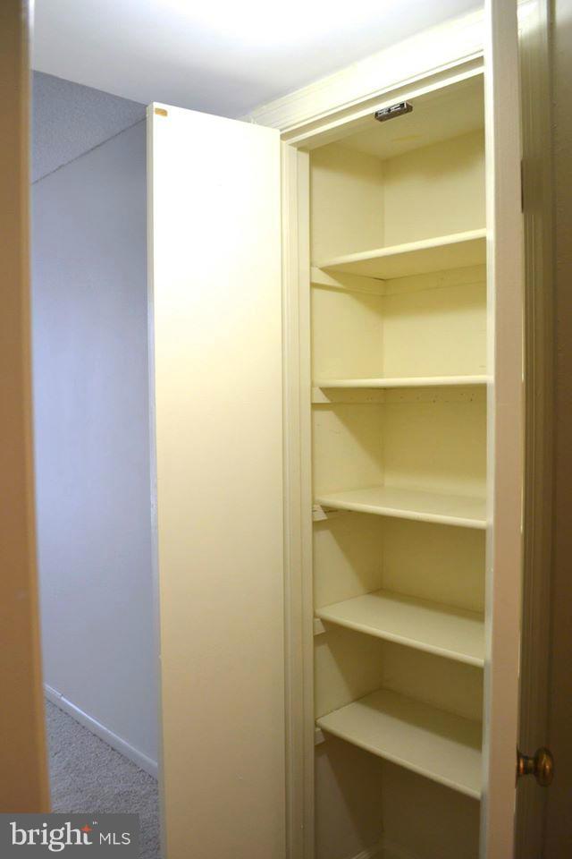 THE REPRESENTATIVE - Residential Lease