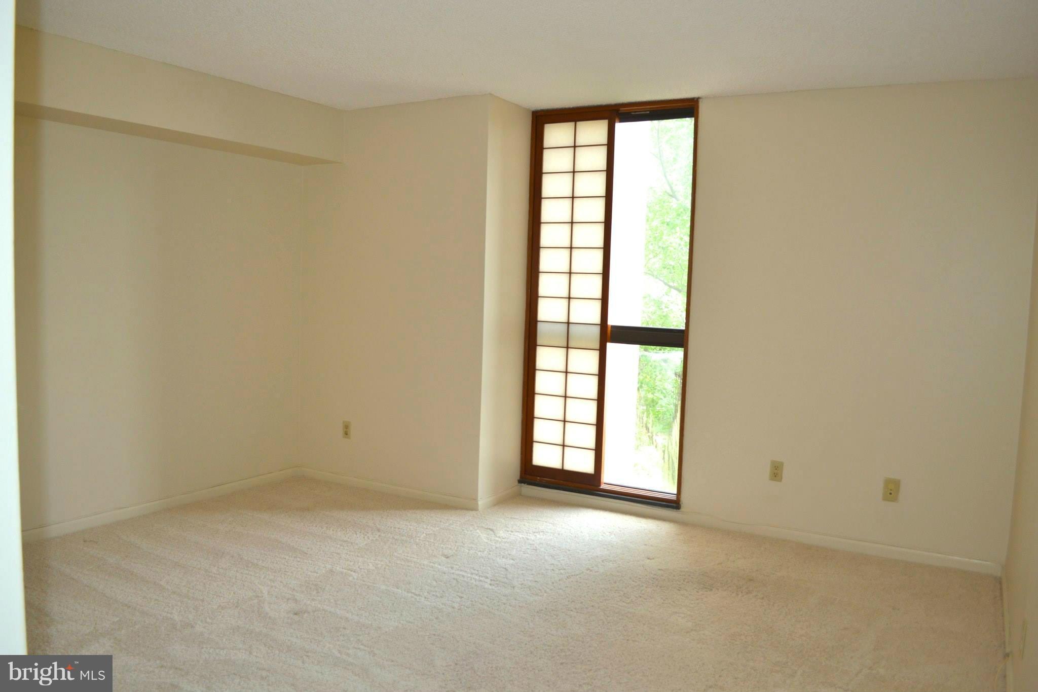 THE REPRESENTATIVE - Residential Lease