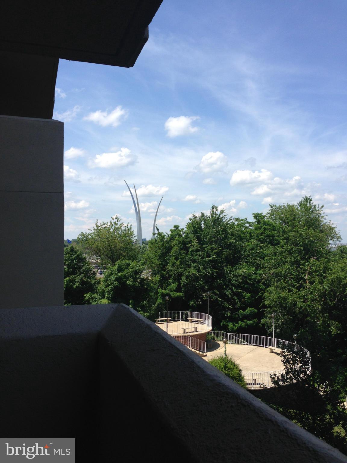 THE REPRESENTATIVE - Residential Lease