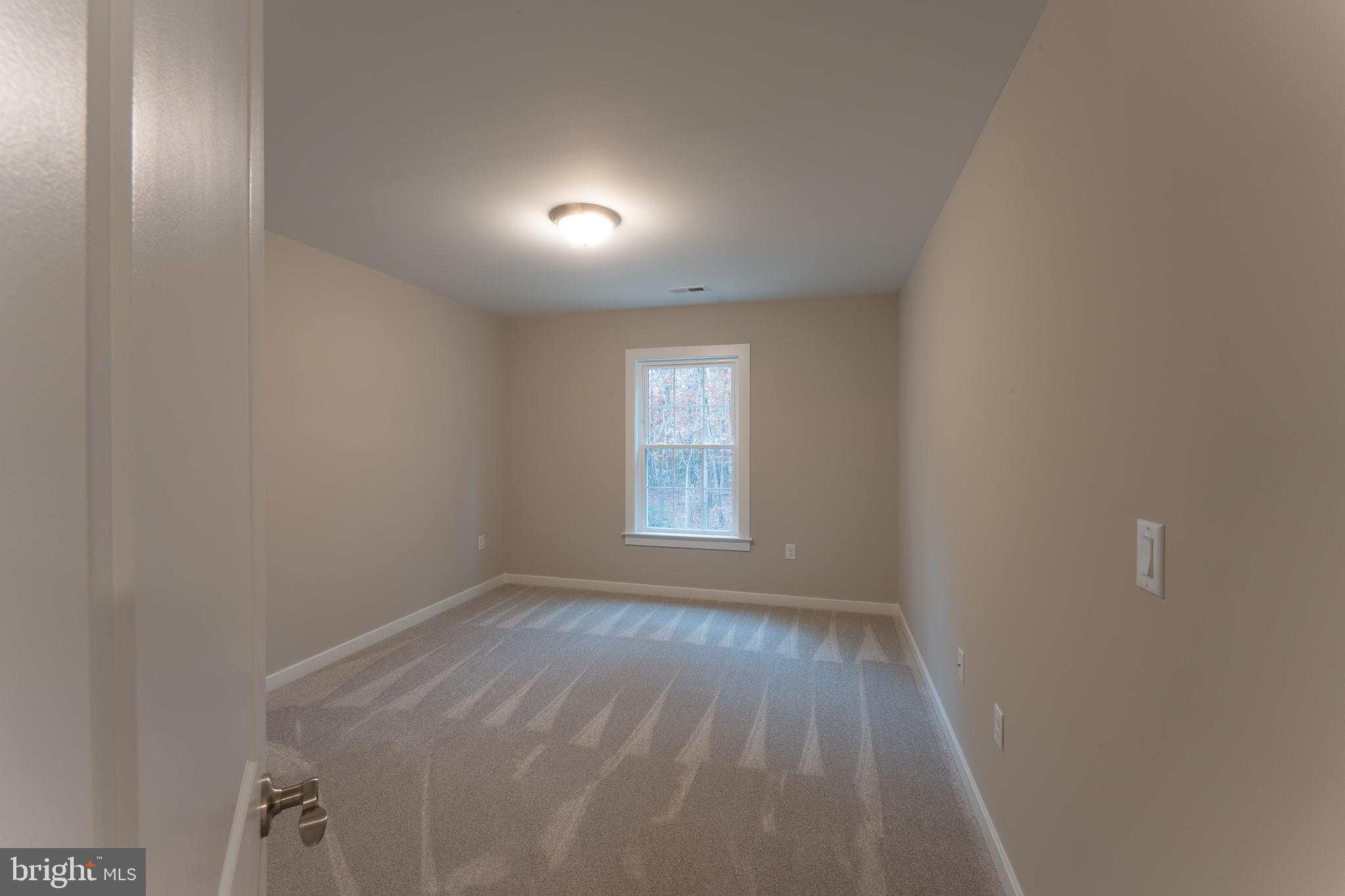 HORSESHOE COVE - Residential