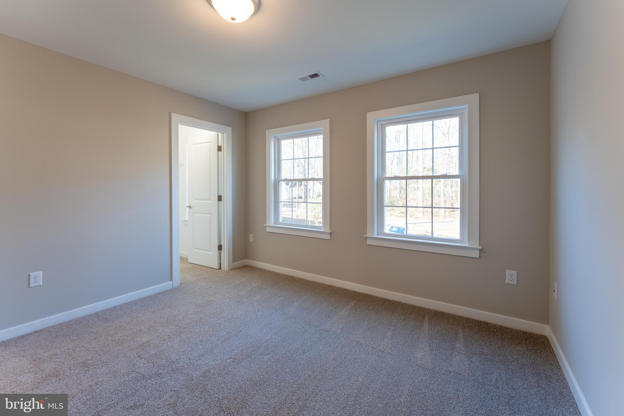 HORSESHOE COVE - Residential