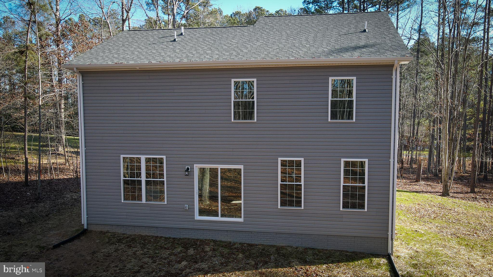 HORSESHOE COVE - Residential