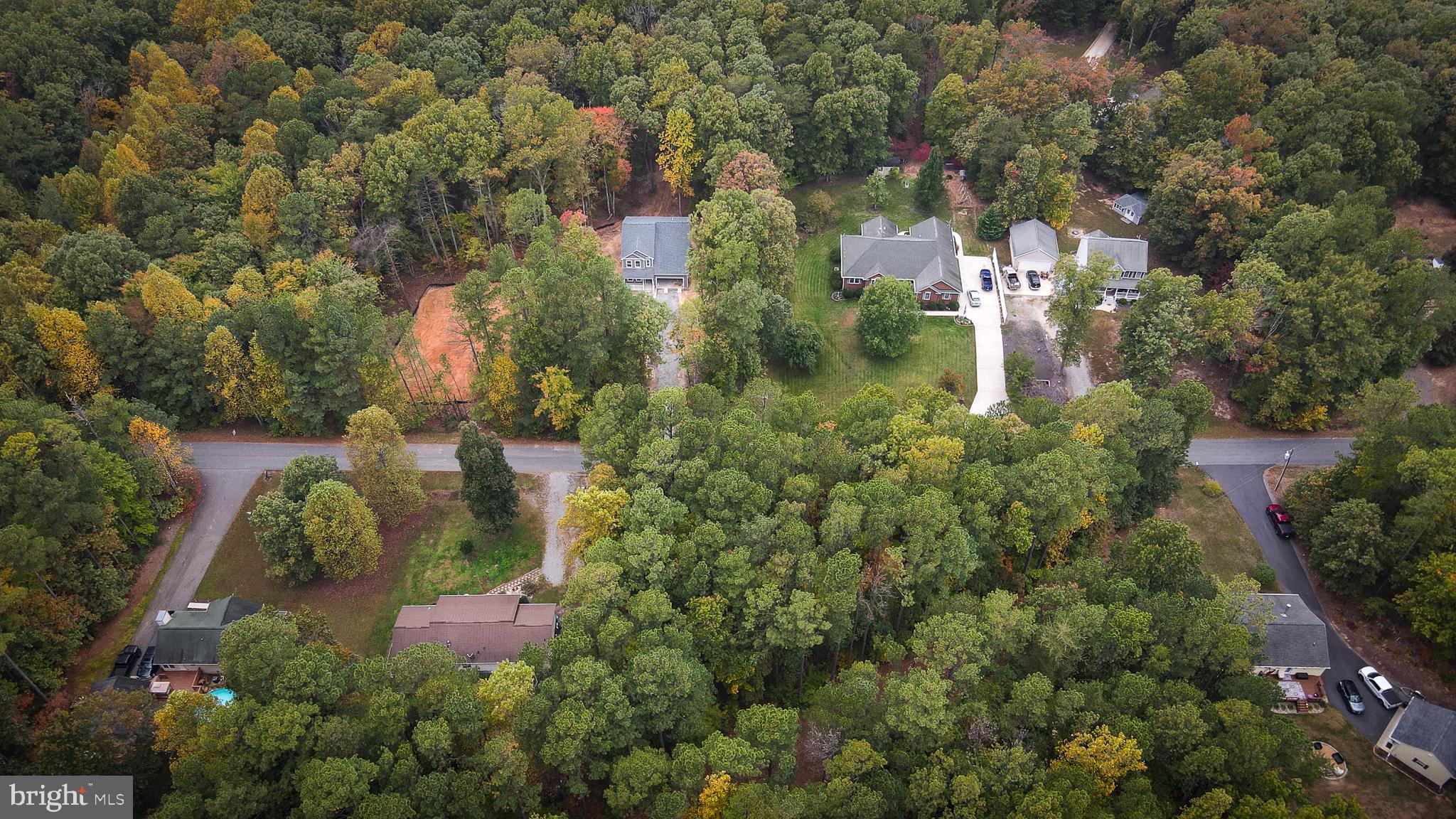 HORSESHOE COVE - Residential