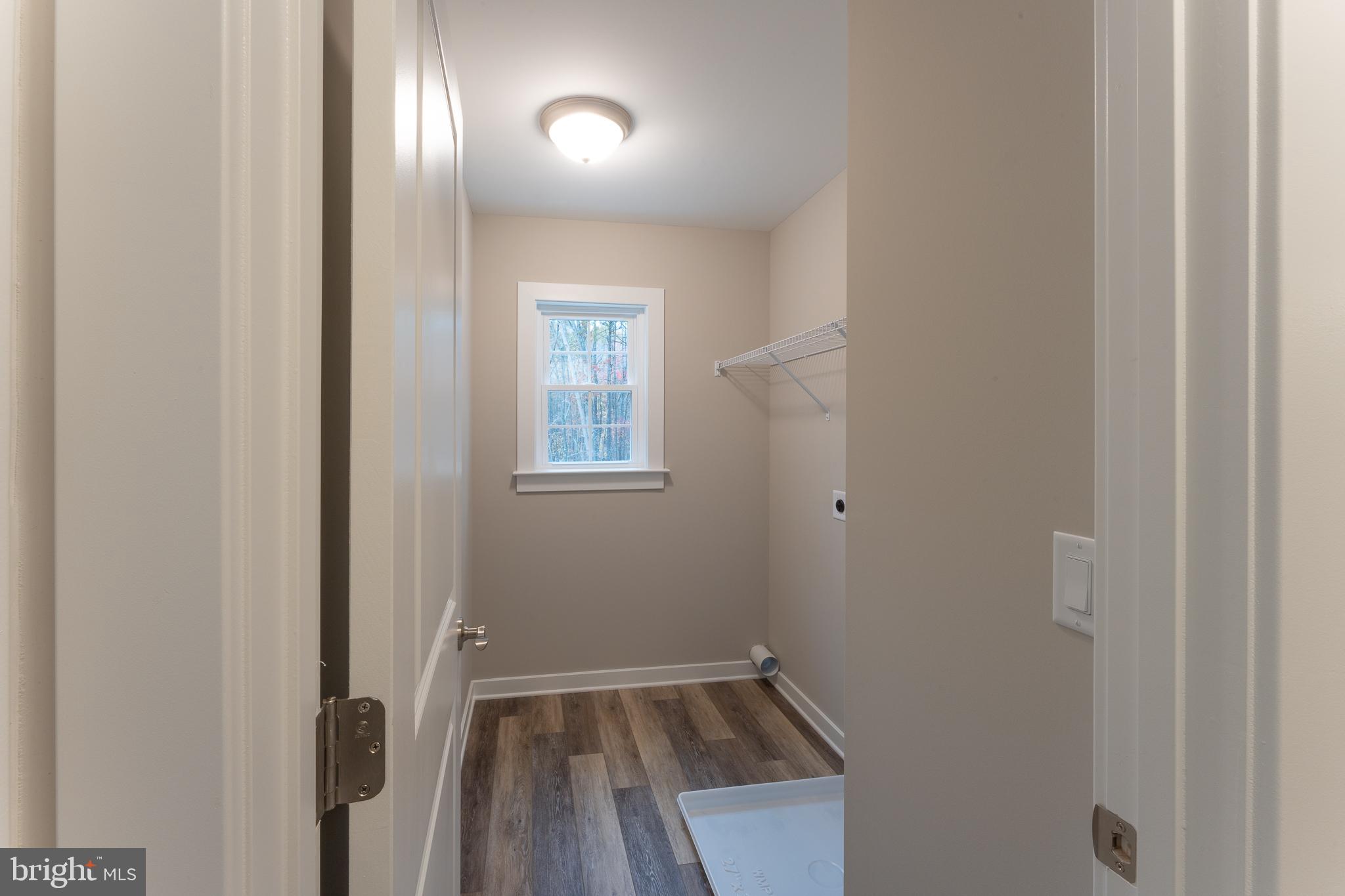 HORSESHOE COVE - Residential