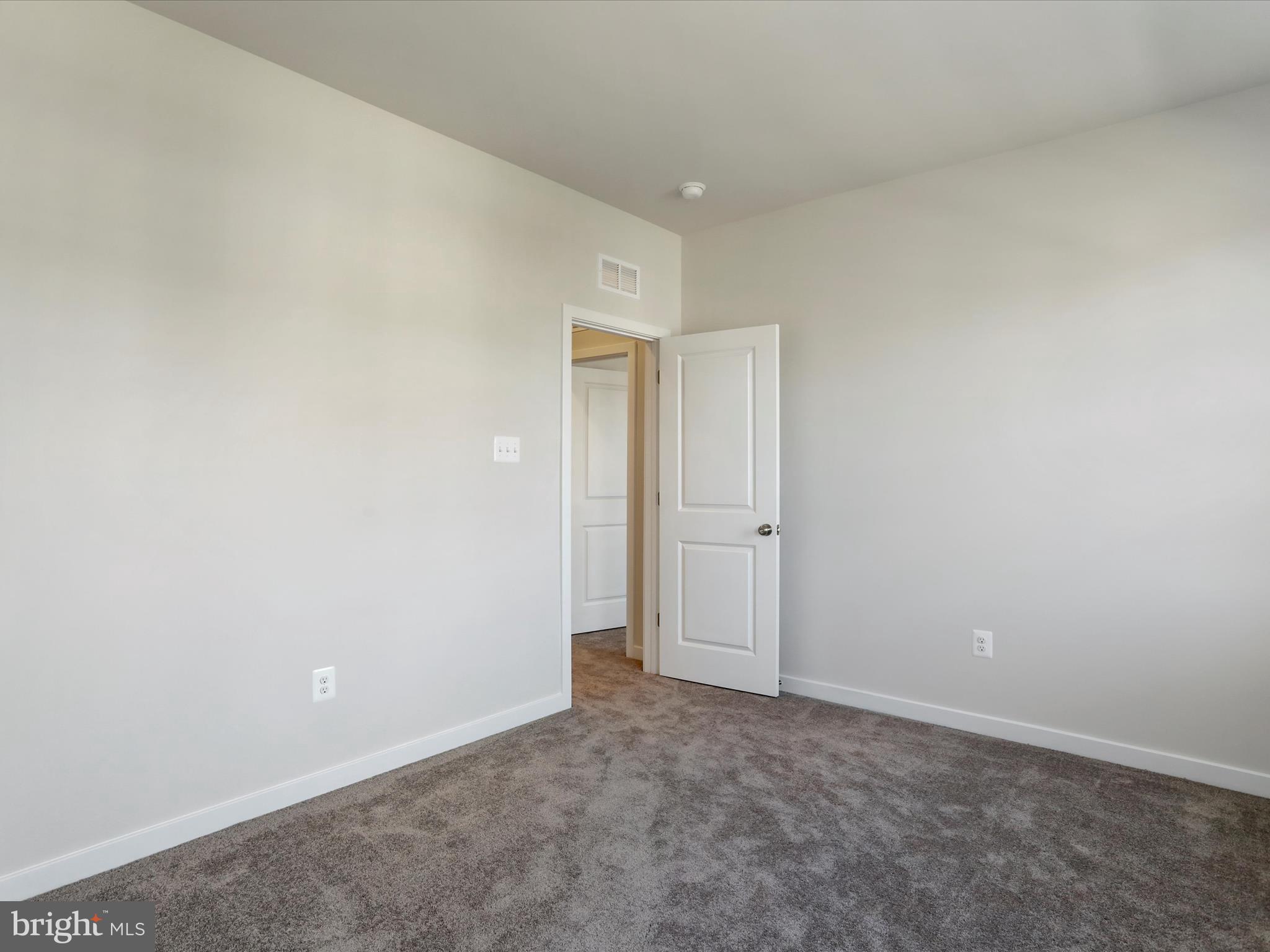 SHENANDOAH SPRINGS - Residential