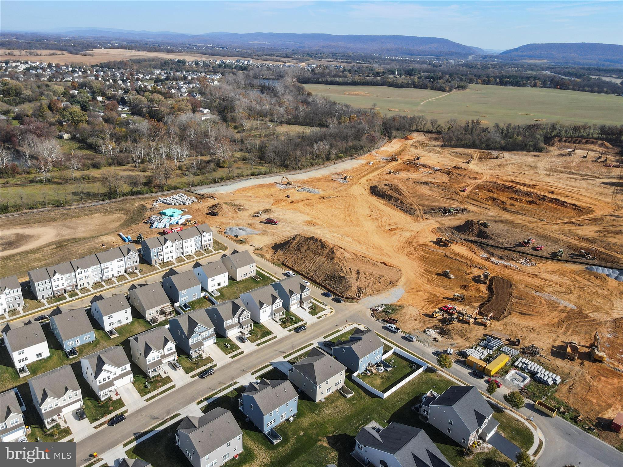 SHENANDOAH SPRINGS - Residential