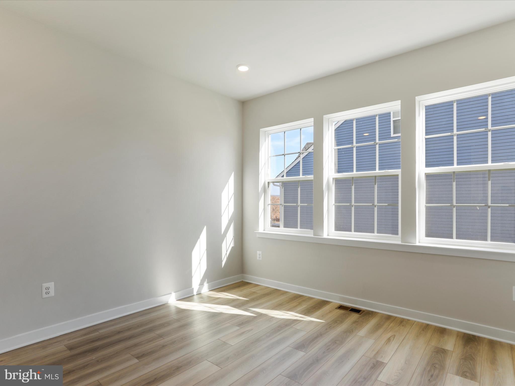 SHENANDOAH SPRINGS - Residential