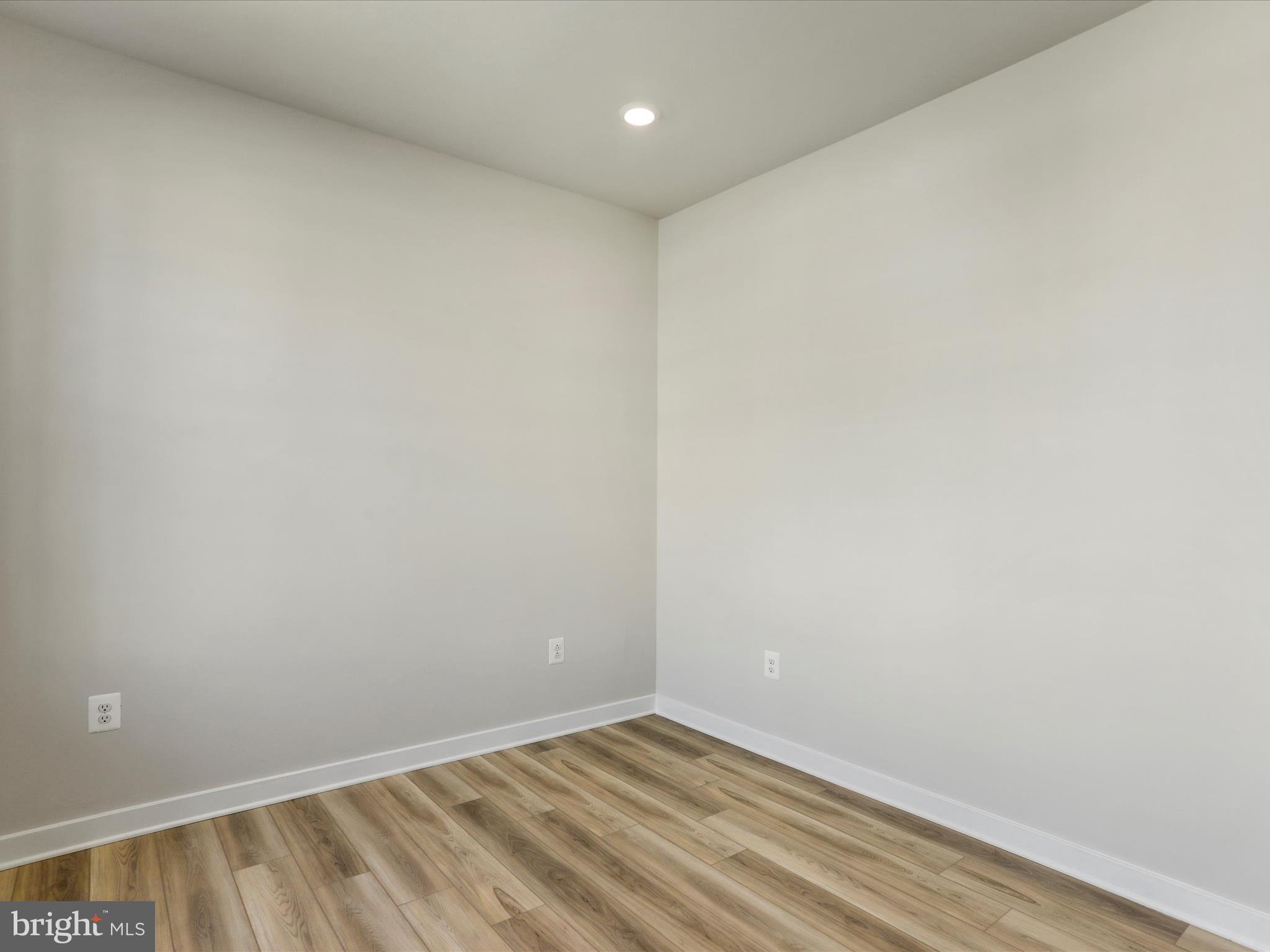 SHENANDOAH SPRINGS - Residential