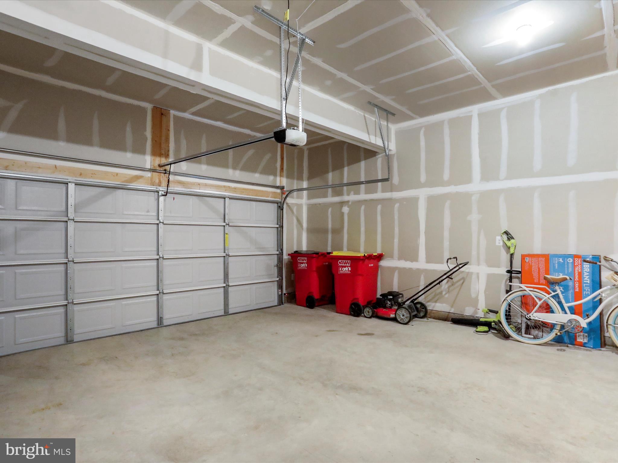 SHENANDOAH SPRINGS - Residential