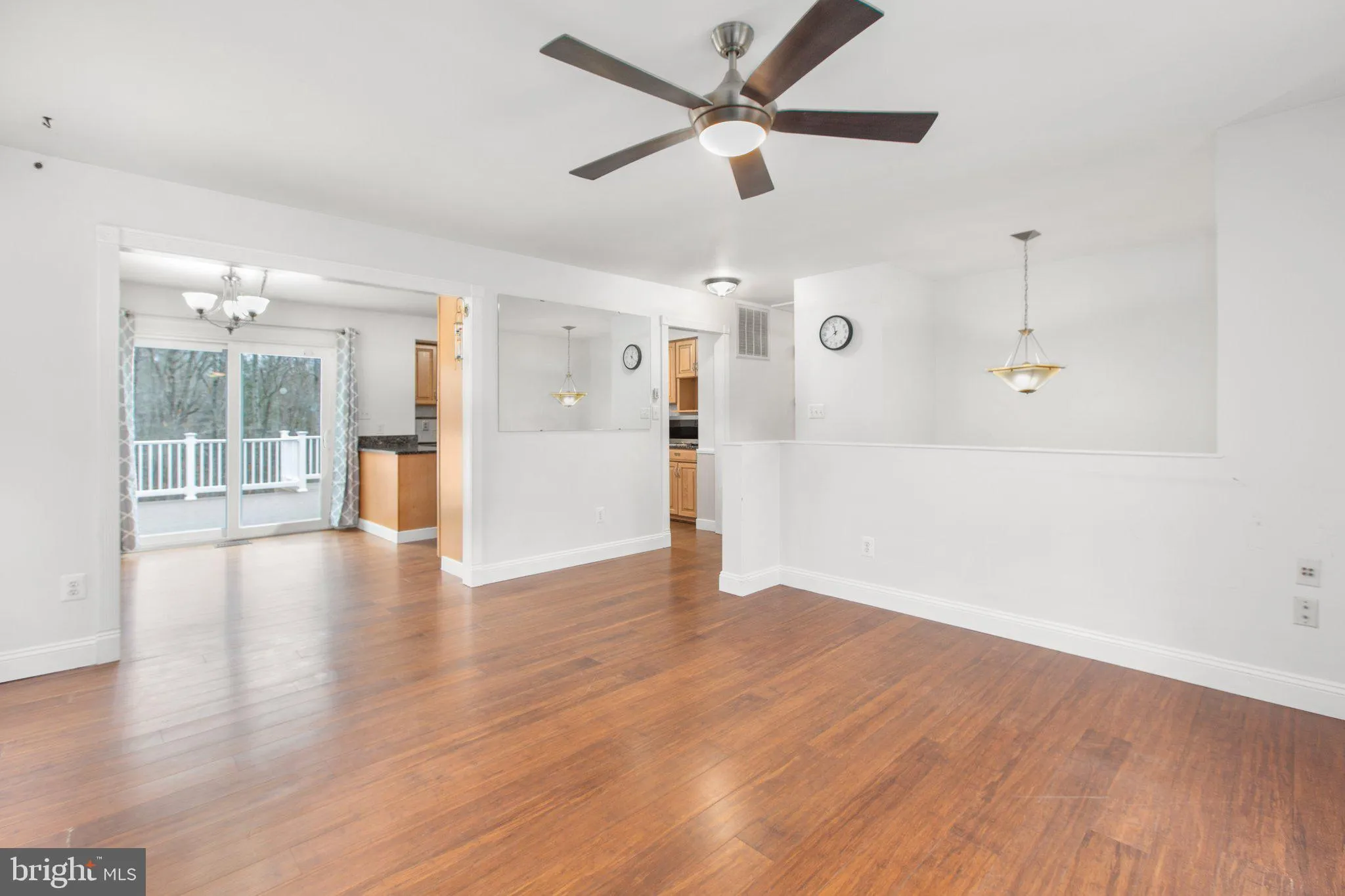 Fredericksburg, Virginia 22406, United States, 4 Bedrooms Bedrooms, ,3 BathroomsBathrooms,Residential,Active,89467