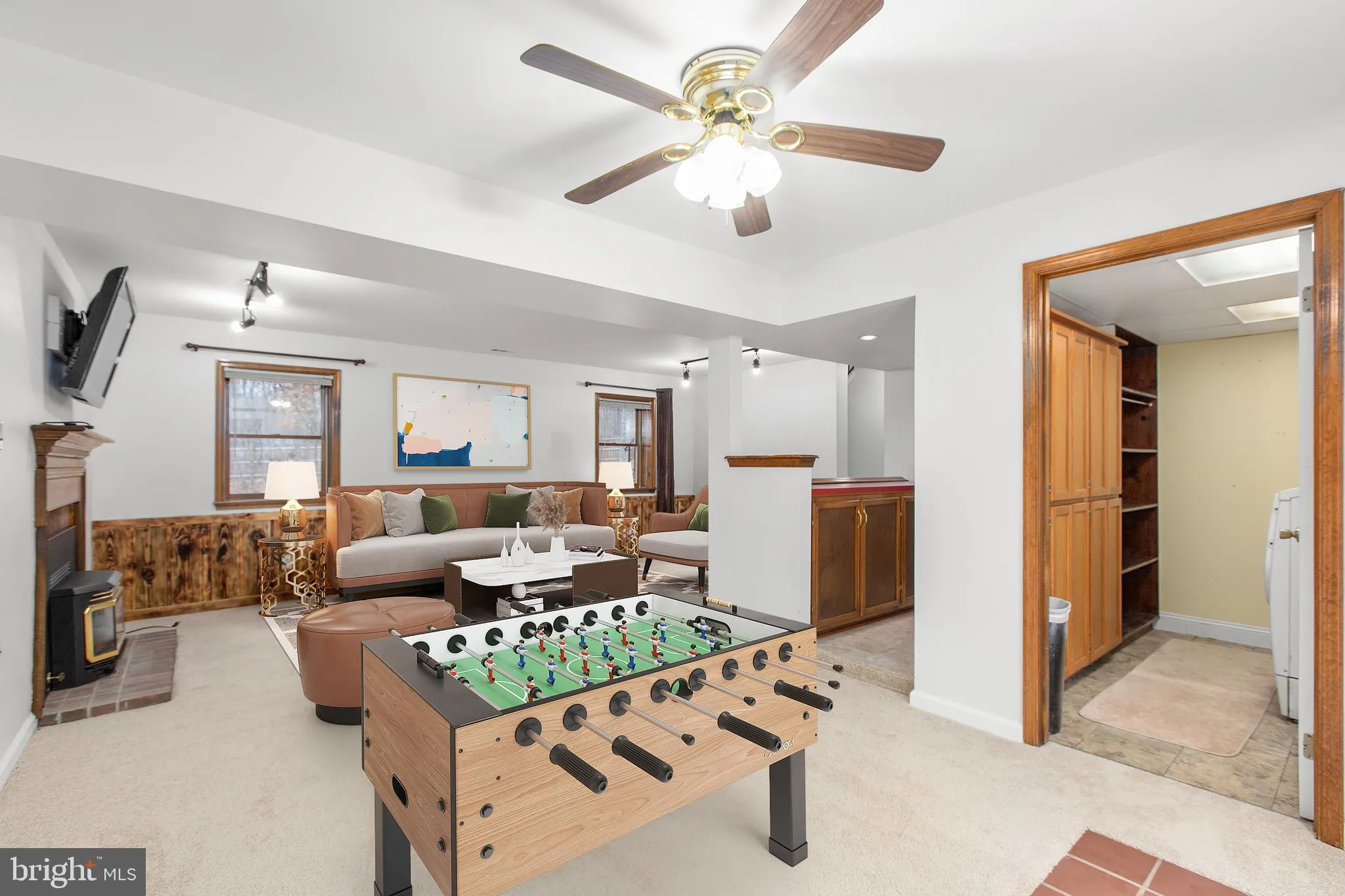 Fredericksburg, Virginia 22406, United States, 4 Bedrooms Bedrooms, ,3 BathroomsBathrooms,Residential,Active,89467