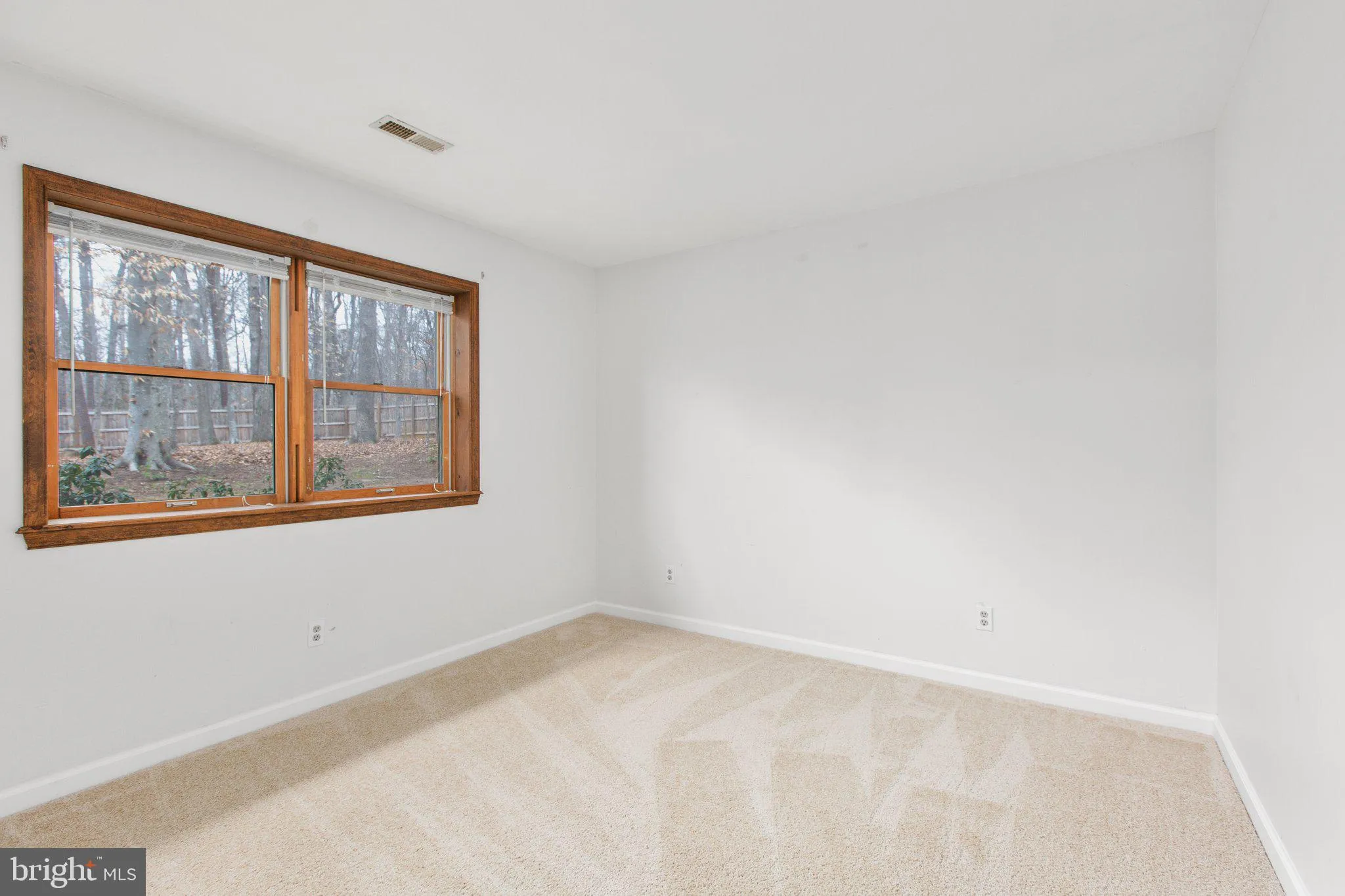 Fredericksburg, Virginia 22406, United States, 4 Bedrooms Bedrooms, ,3 BathroomsBathrooms,Residential,Active,89467