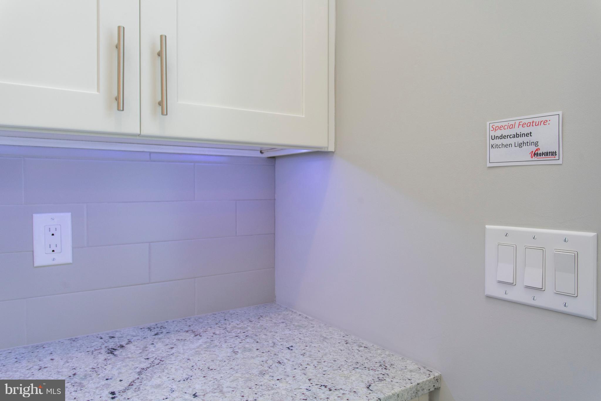 DICKINSON NARROWS - Residential