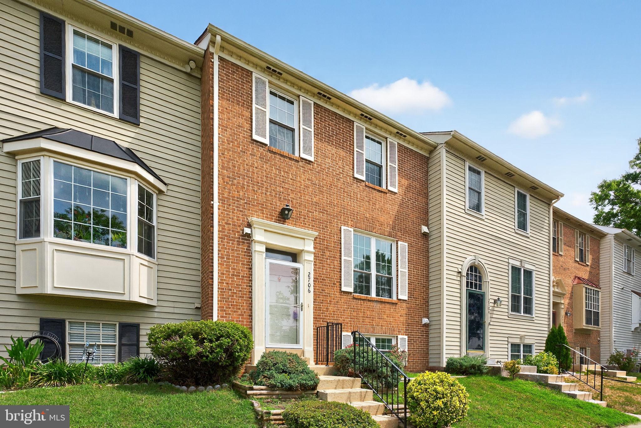 2706 SHERWOOD HALL LANE