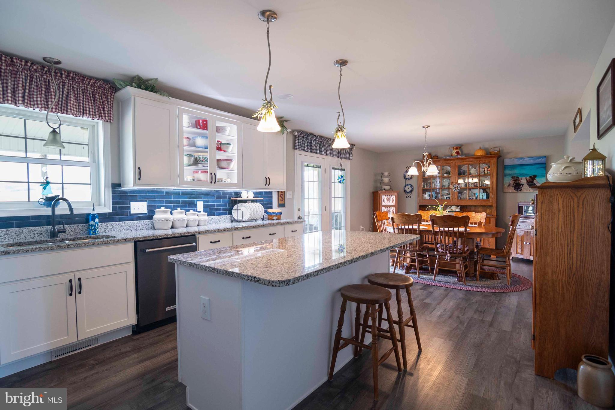 RED HILL - Residential