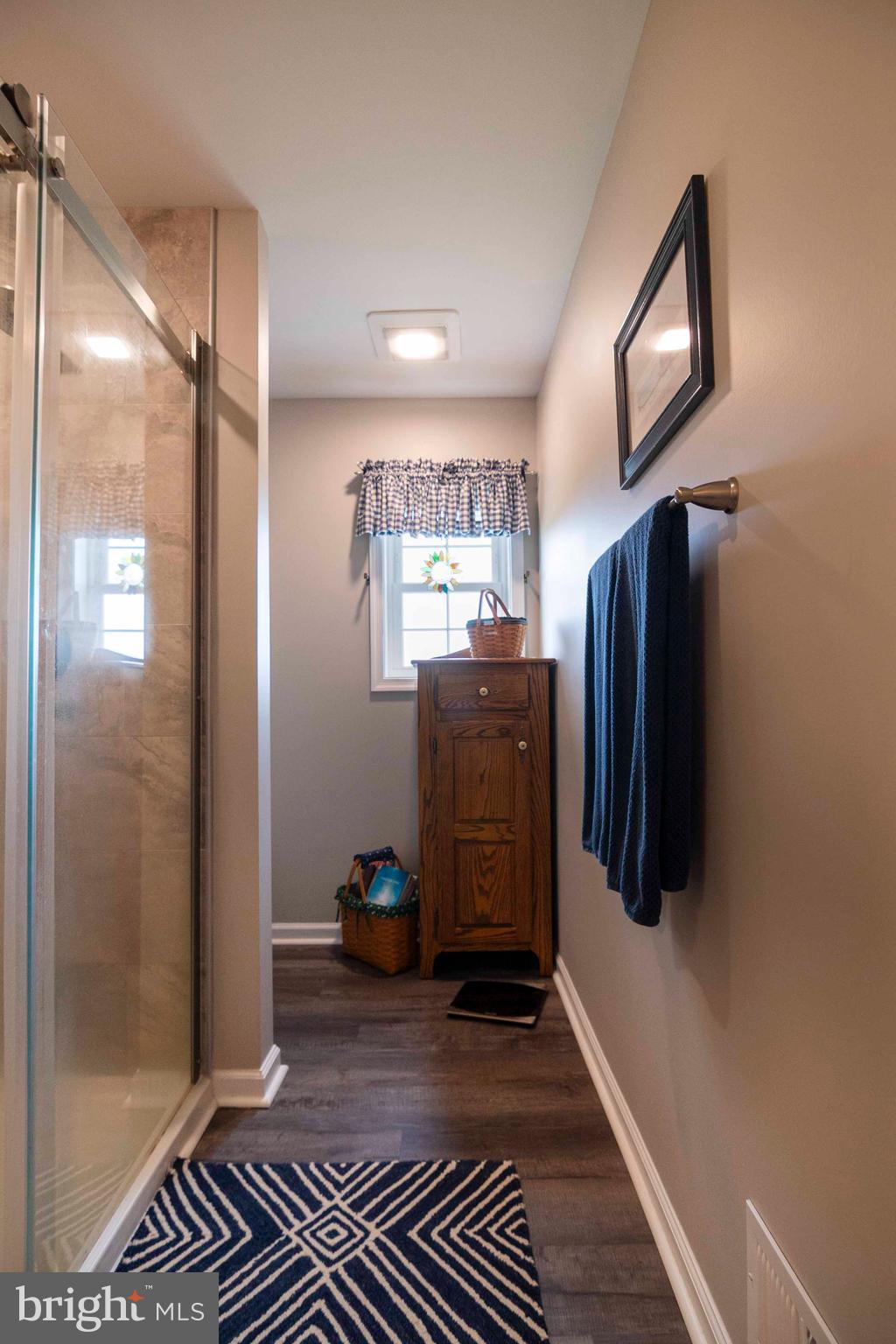 RED HILL - Residential