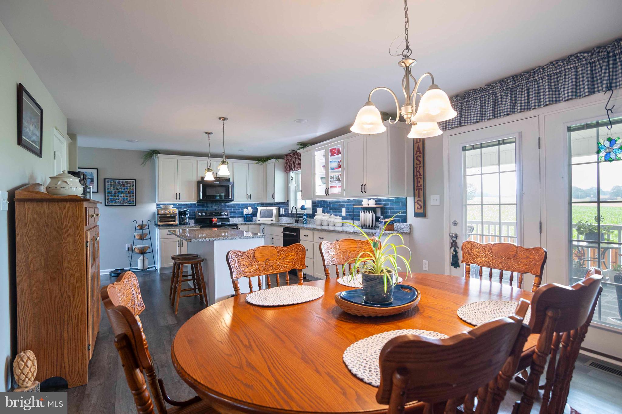 RED HILL - Residential