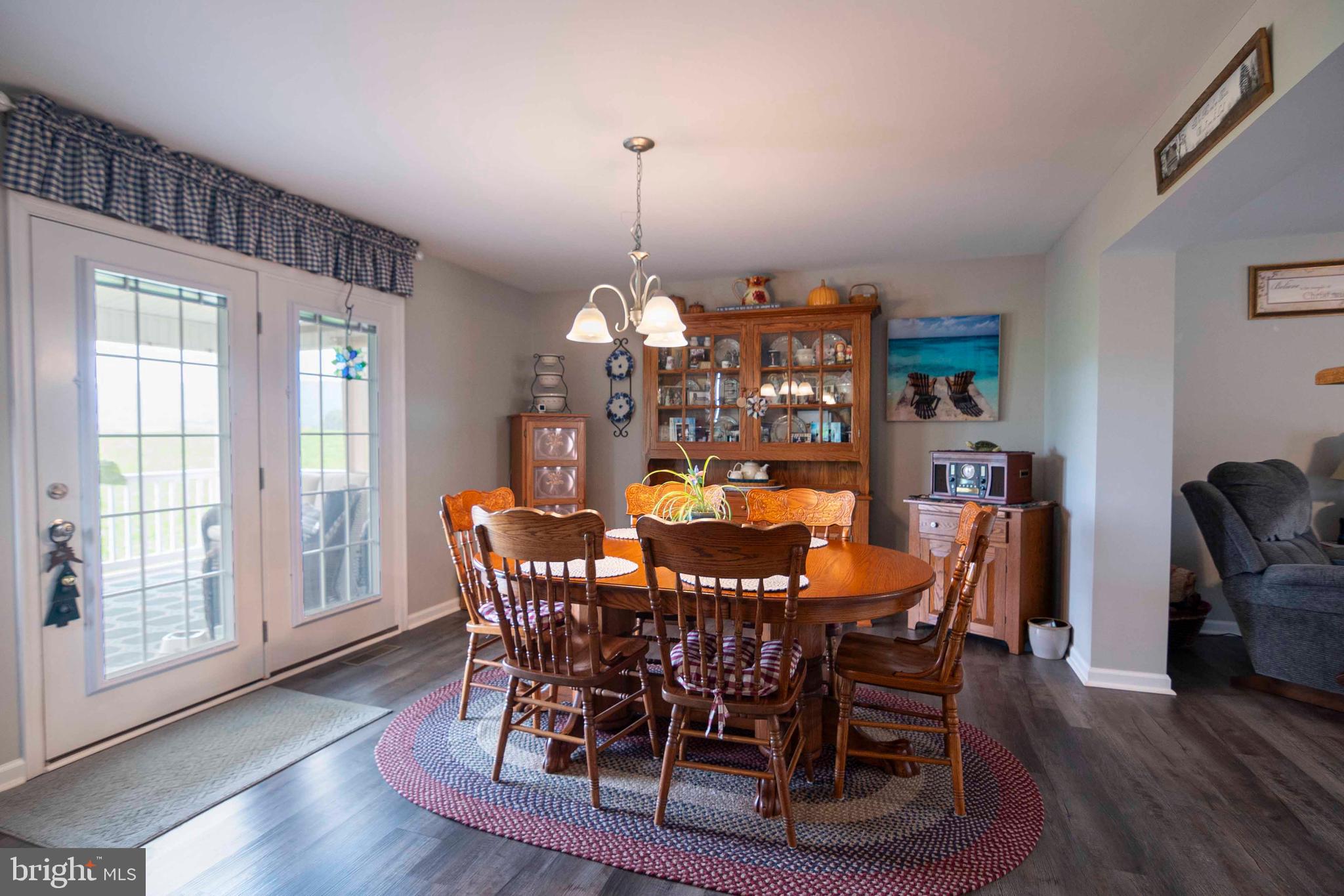 RED HILL - Residential