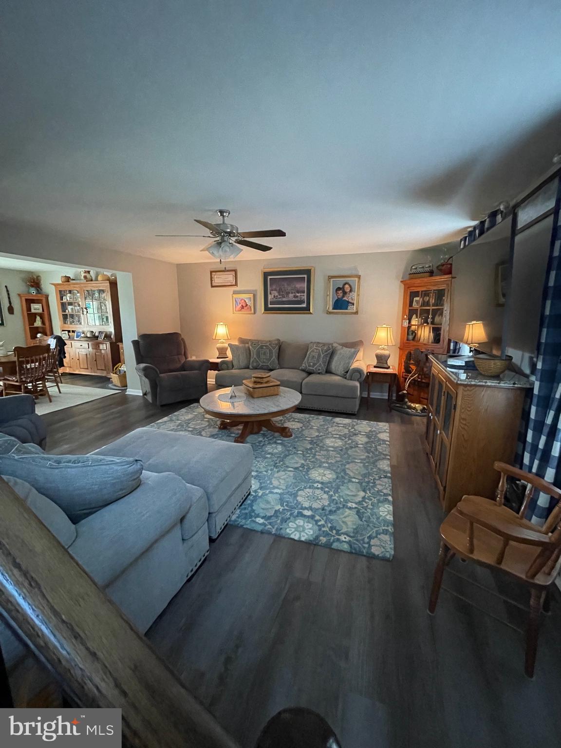 RED HILL - Residential