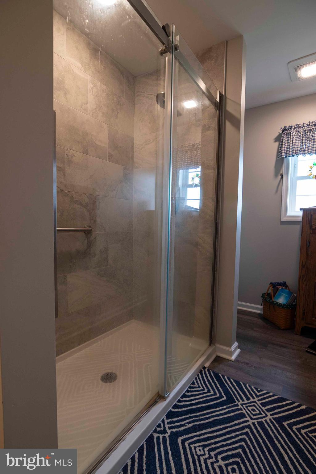 RED HILL - Residential