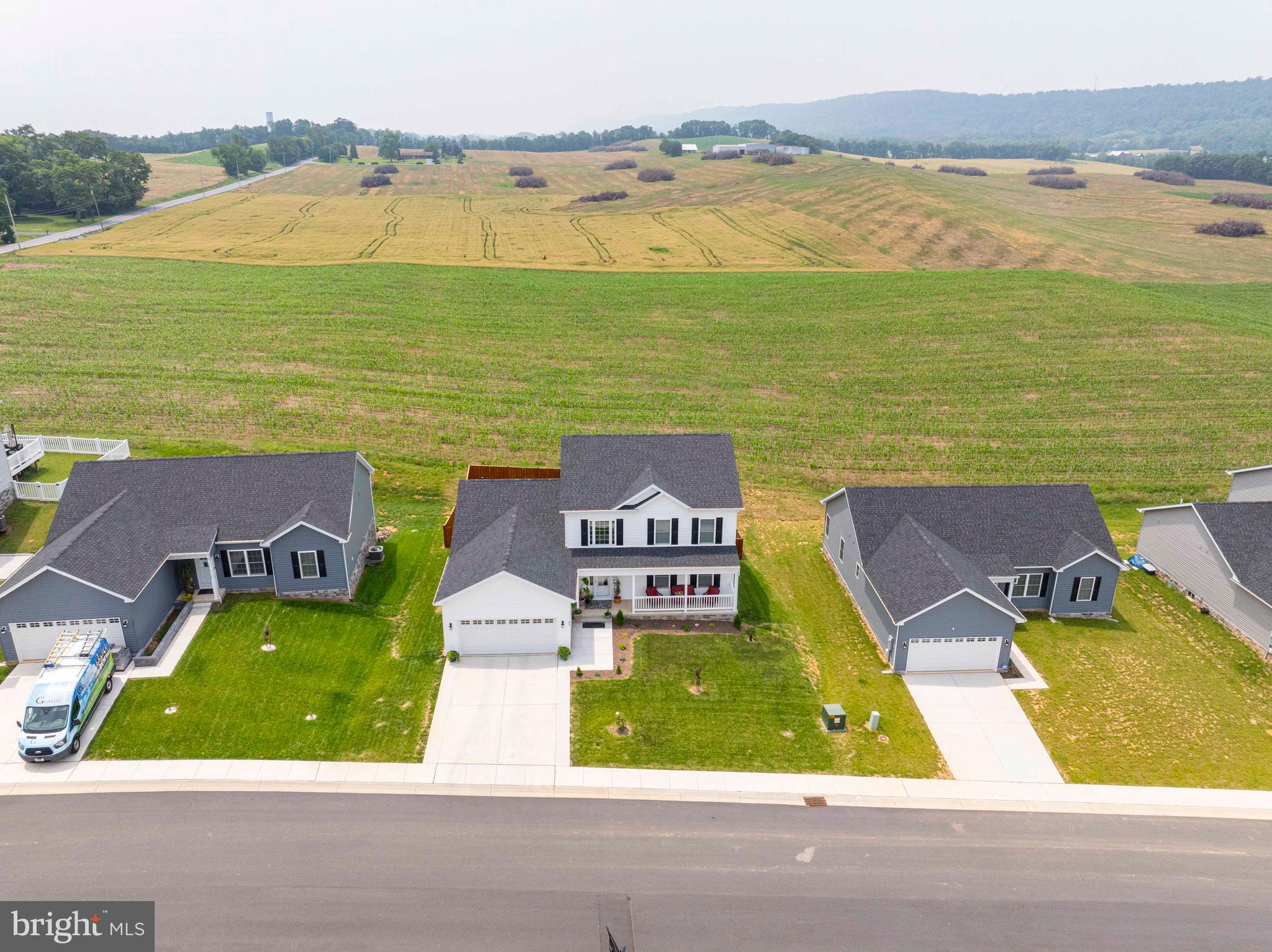 RED HILL - Residential